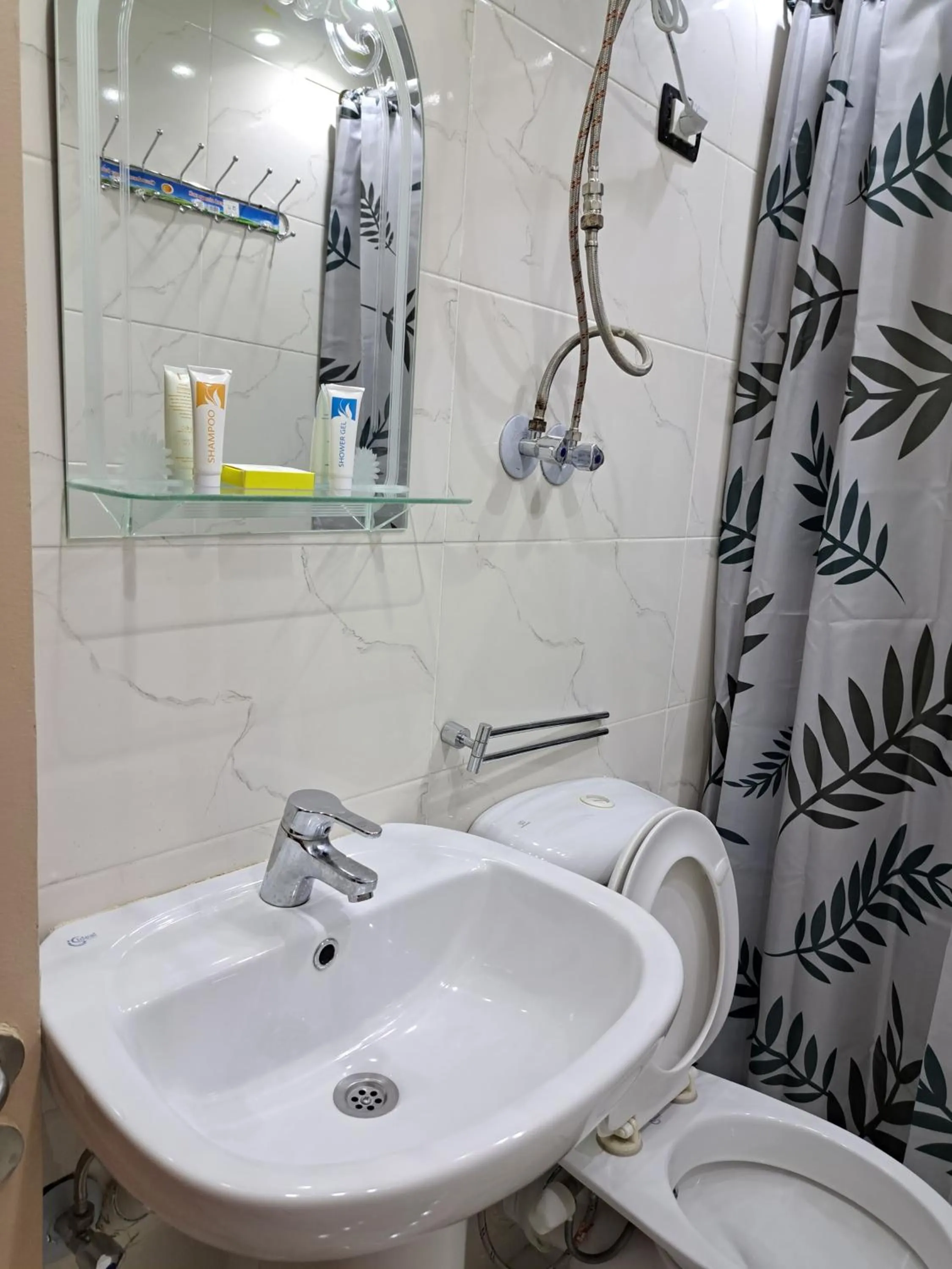 Toilet in Philo Hotel