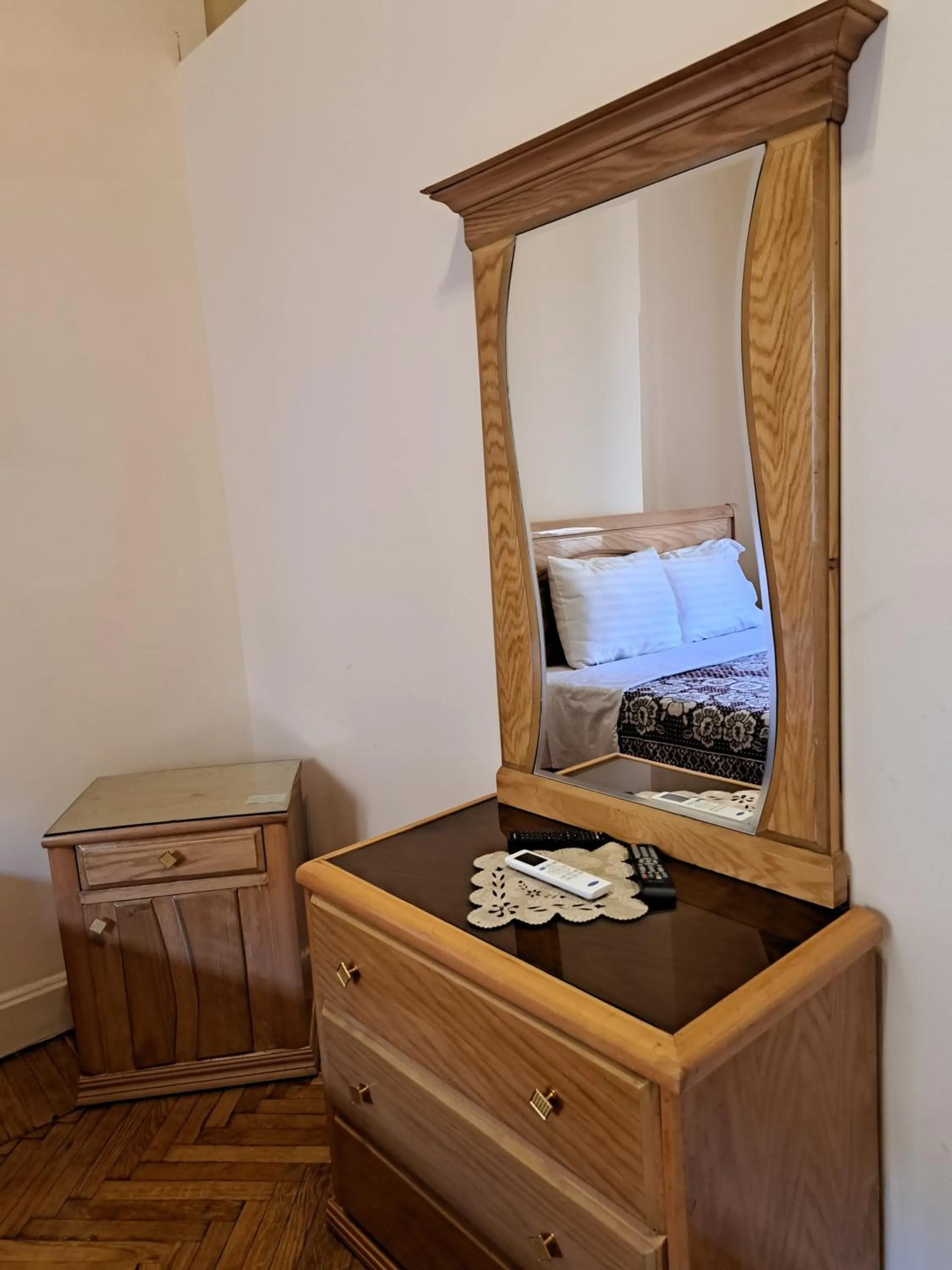 Bedroom, Bed in Philo Hotel