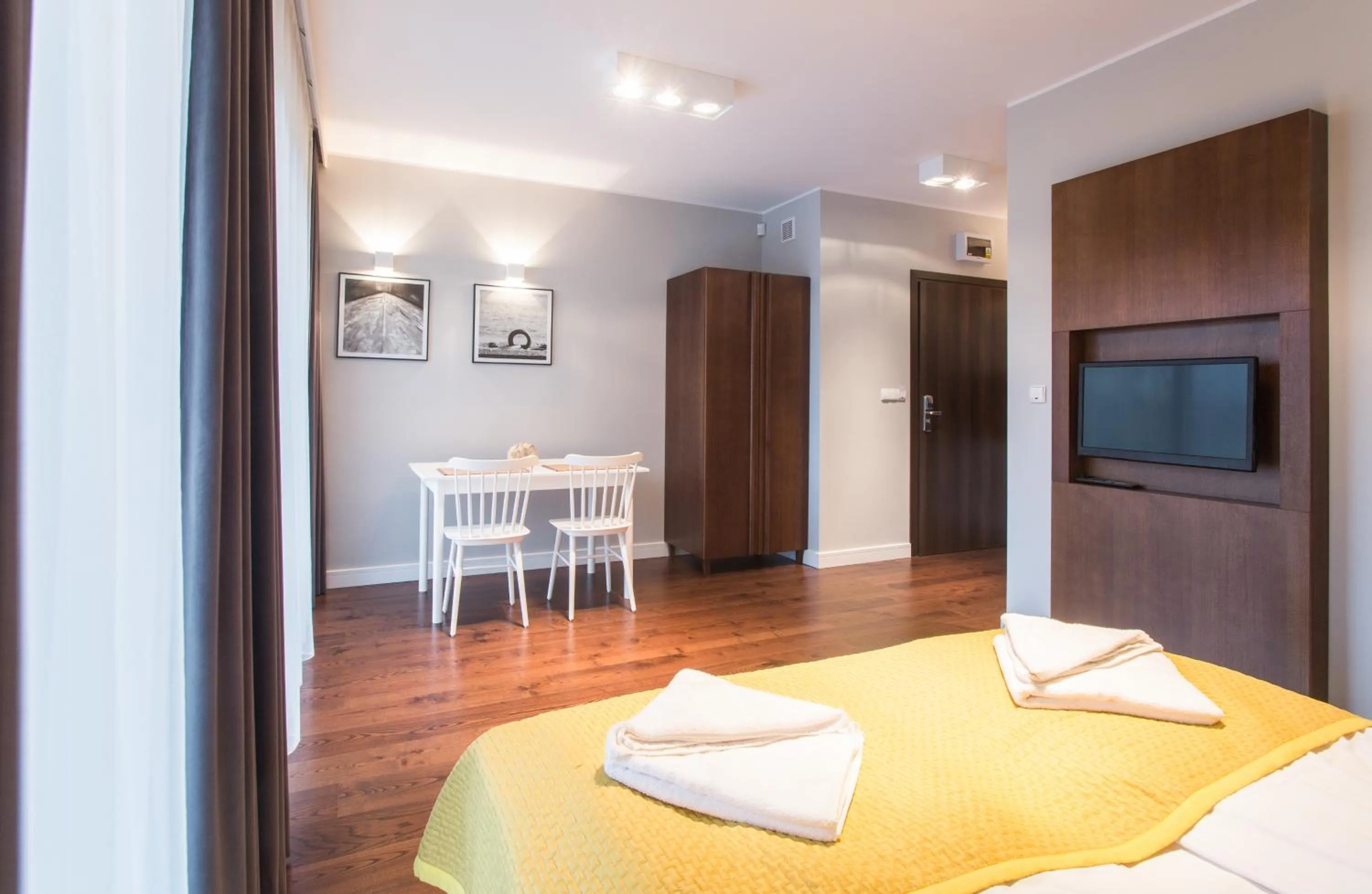 Dining area, Bed in Apartamenty Paliki