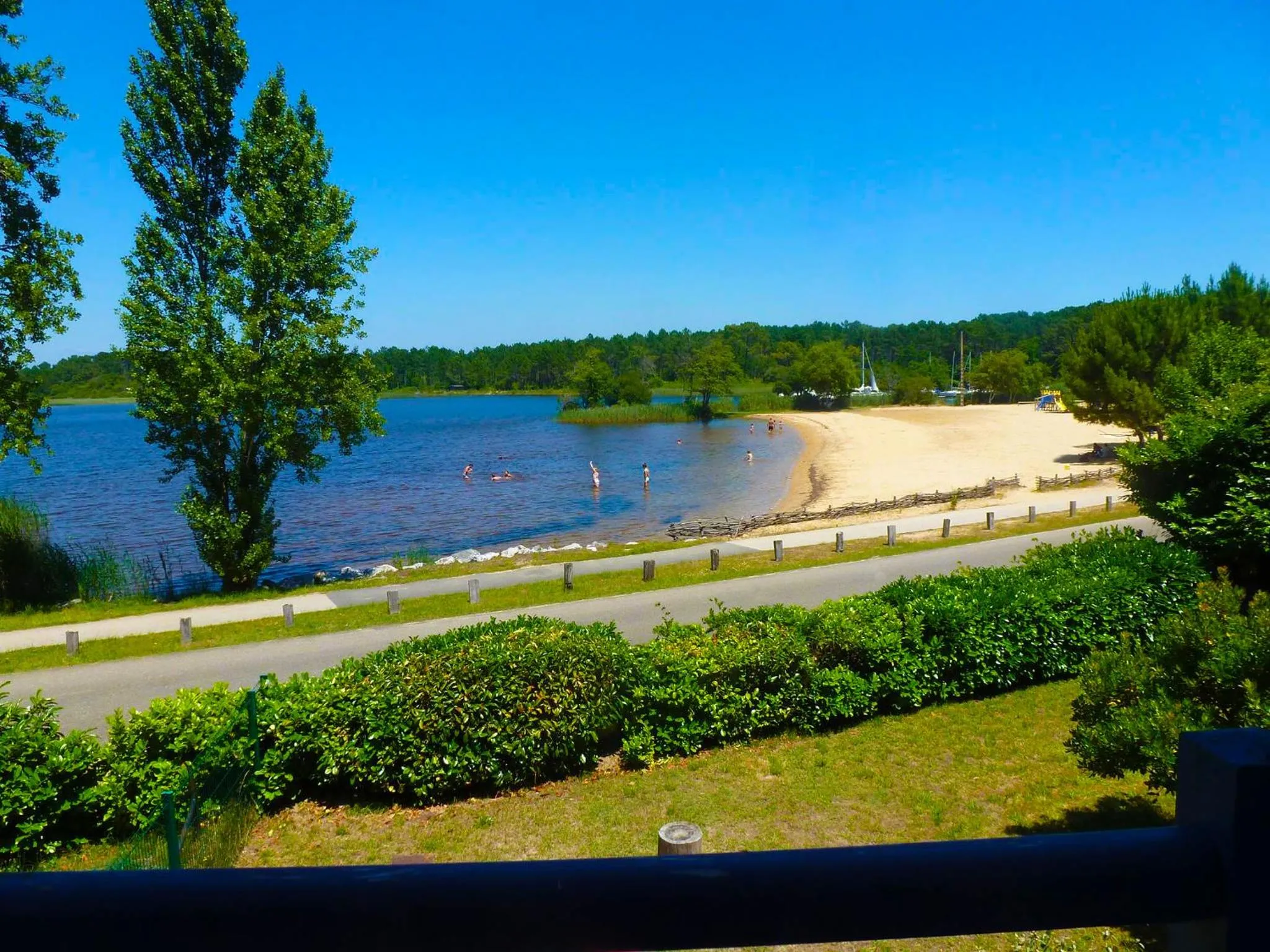 Day in Les Eaux qui Rient