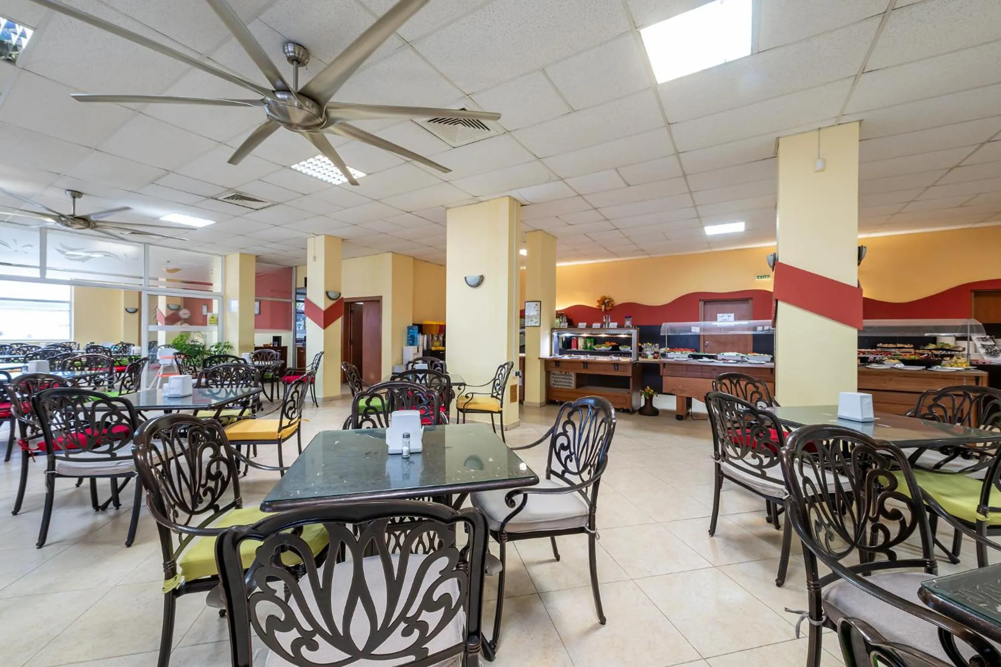 Flamingo Beach Hotel