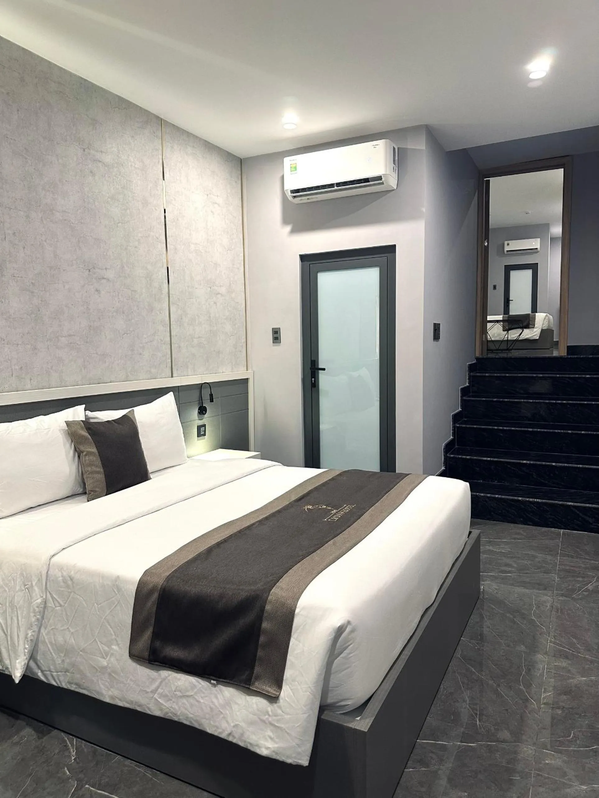 Bedroom, Bed in LION 9 HOTEL