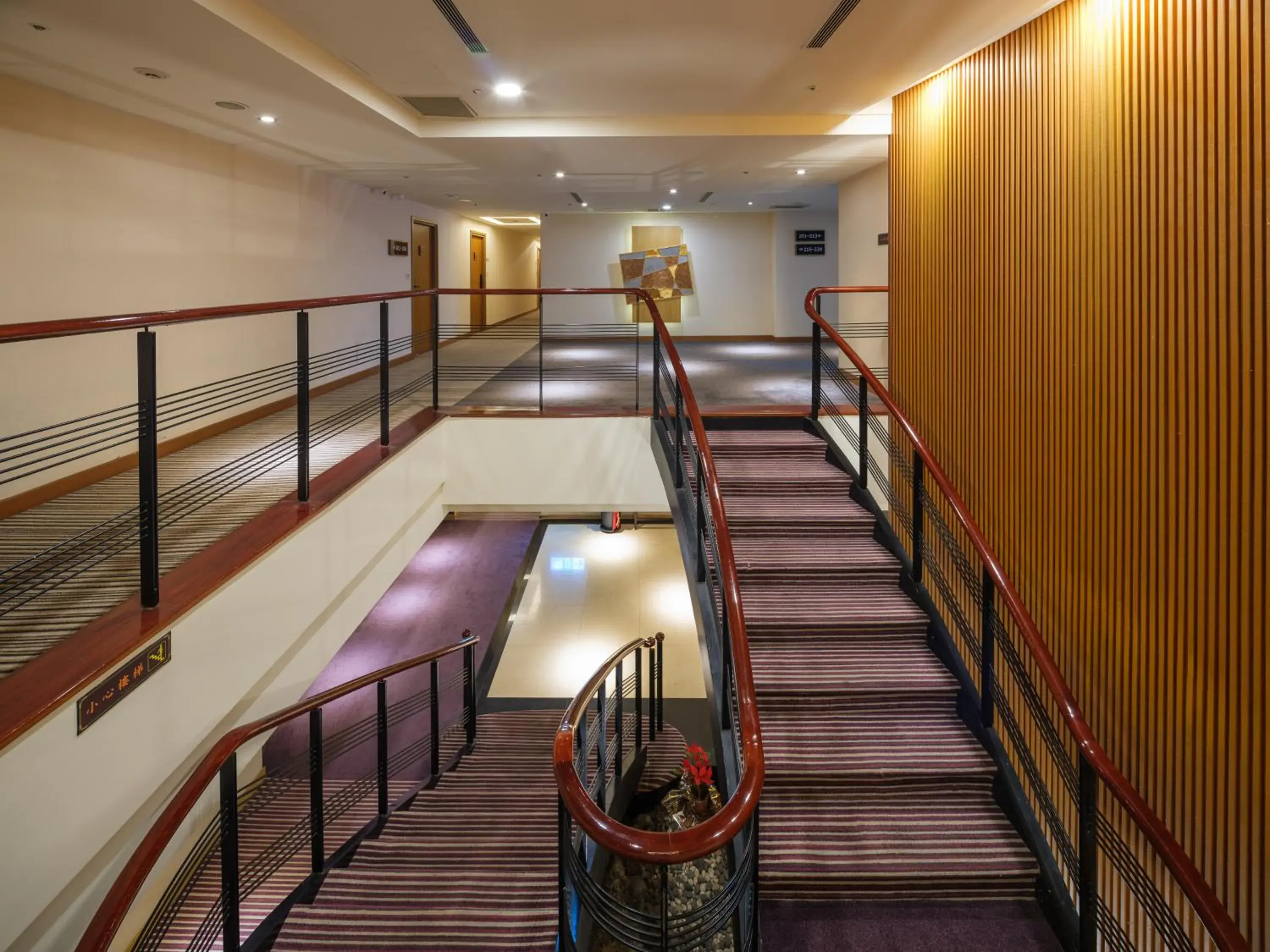 Property building in Rich & Free Hotel - Fuzhong 富逸旅趣-板橋府中館 Property building in Rich & Free Hotel - Fuzhong 富逸旅趣-板橋府中館