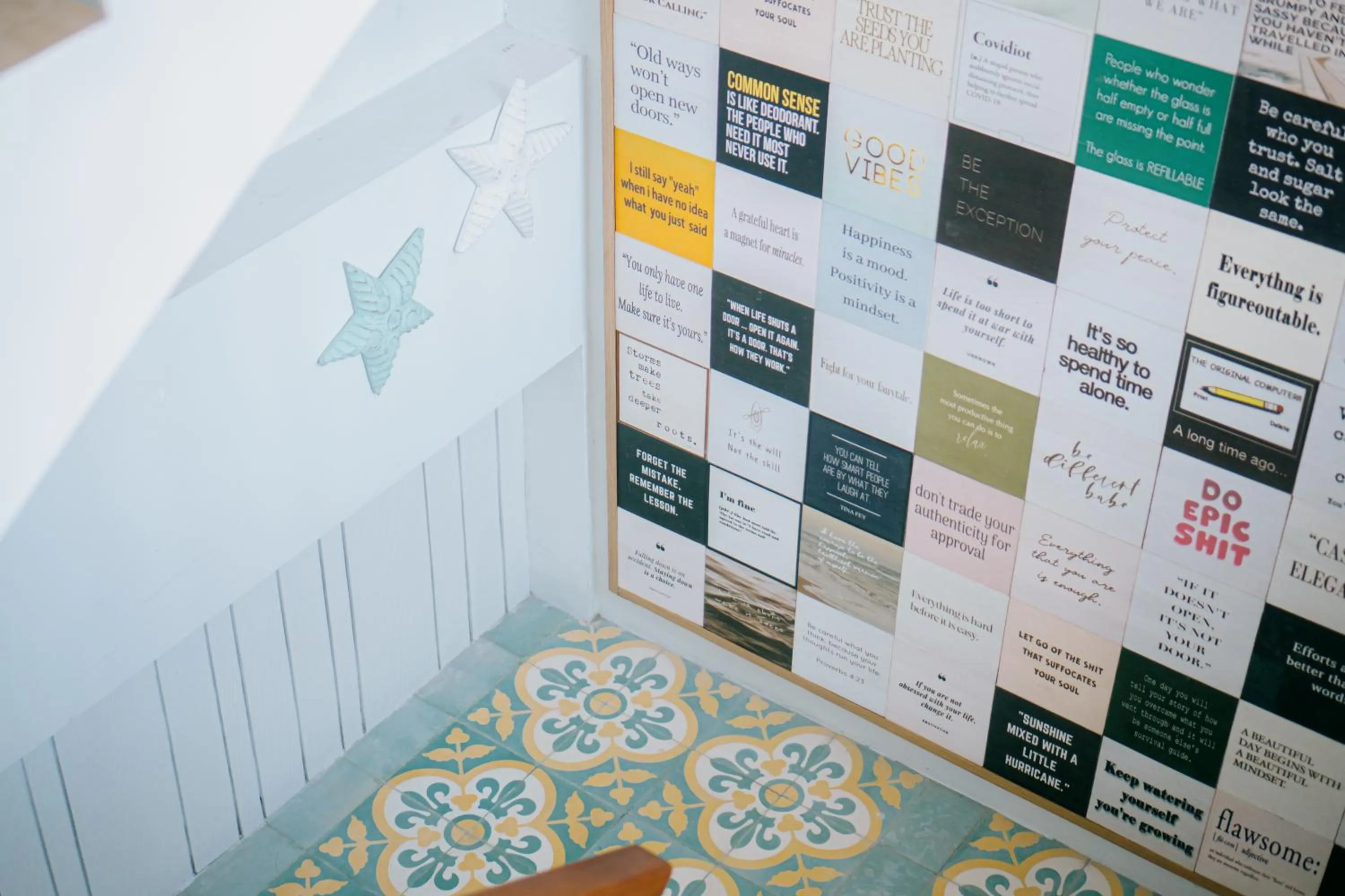 Text overlay in Casa Amarta Boutique Lofts & Detox