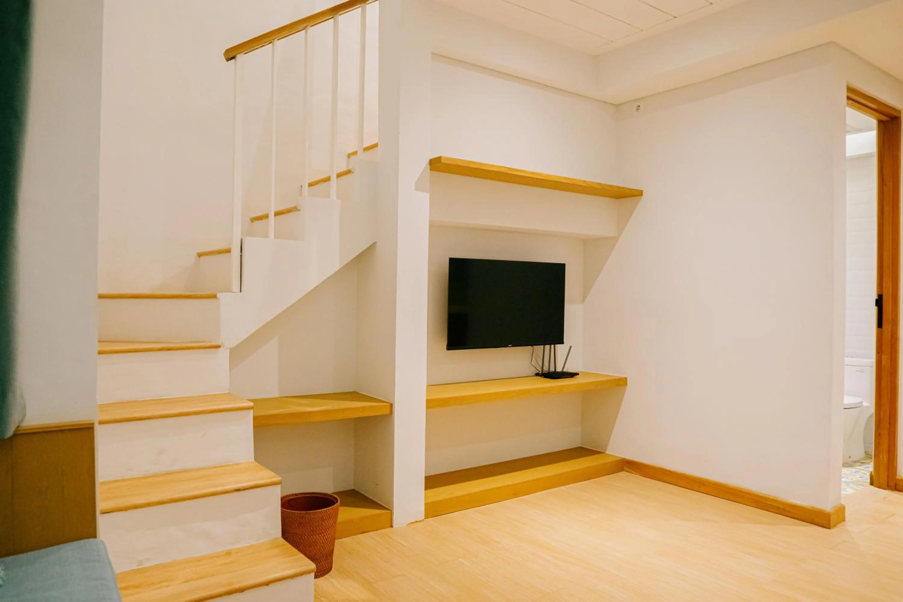 TV and multimedia in Casa Amarta Boutique Lofts & Detox