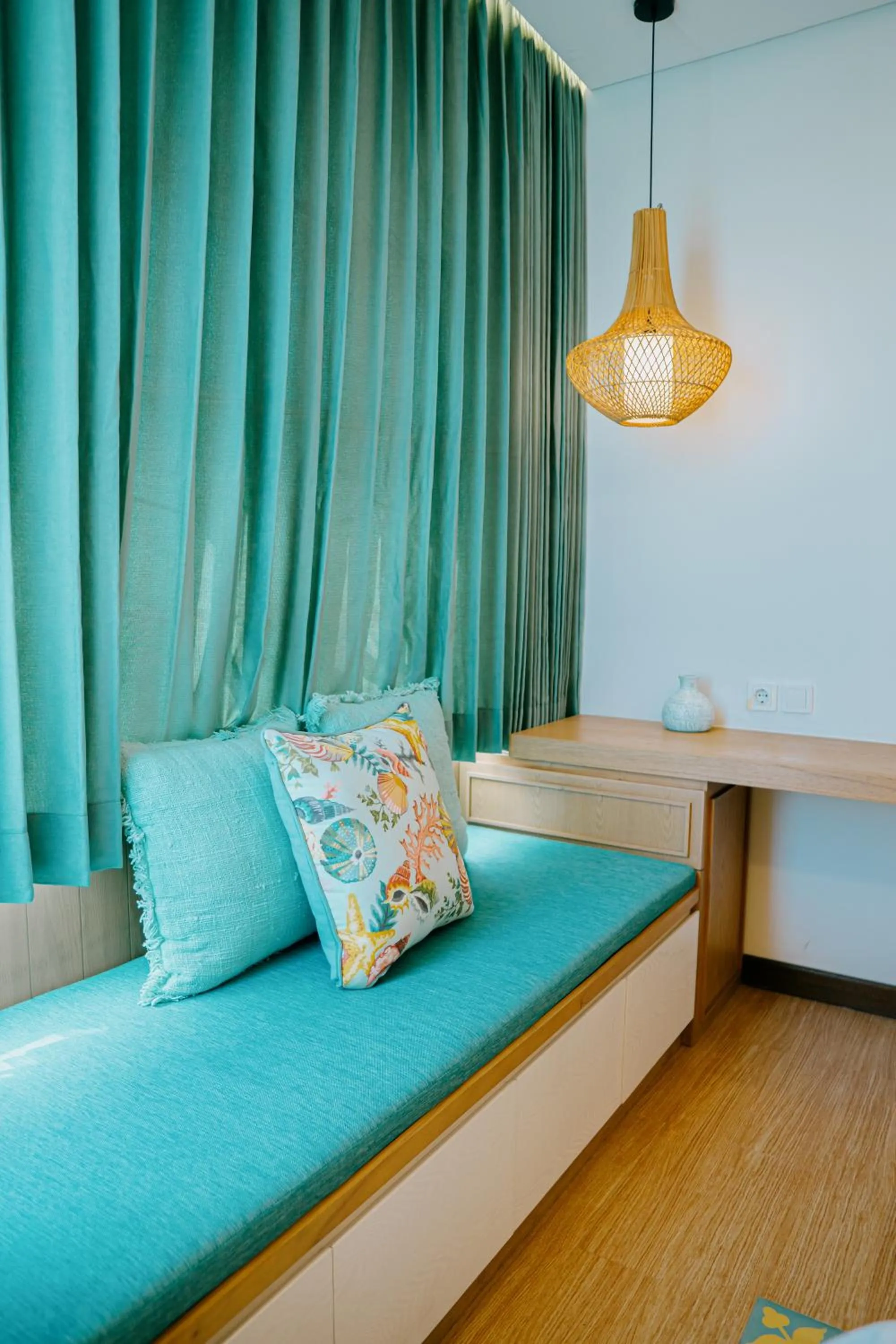 Living room, Bed in Casa Amarta Boutique Lofts & Detox