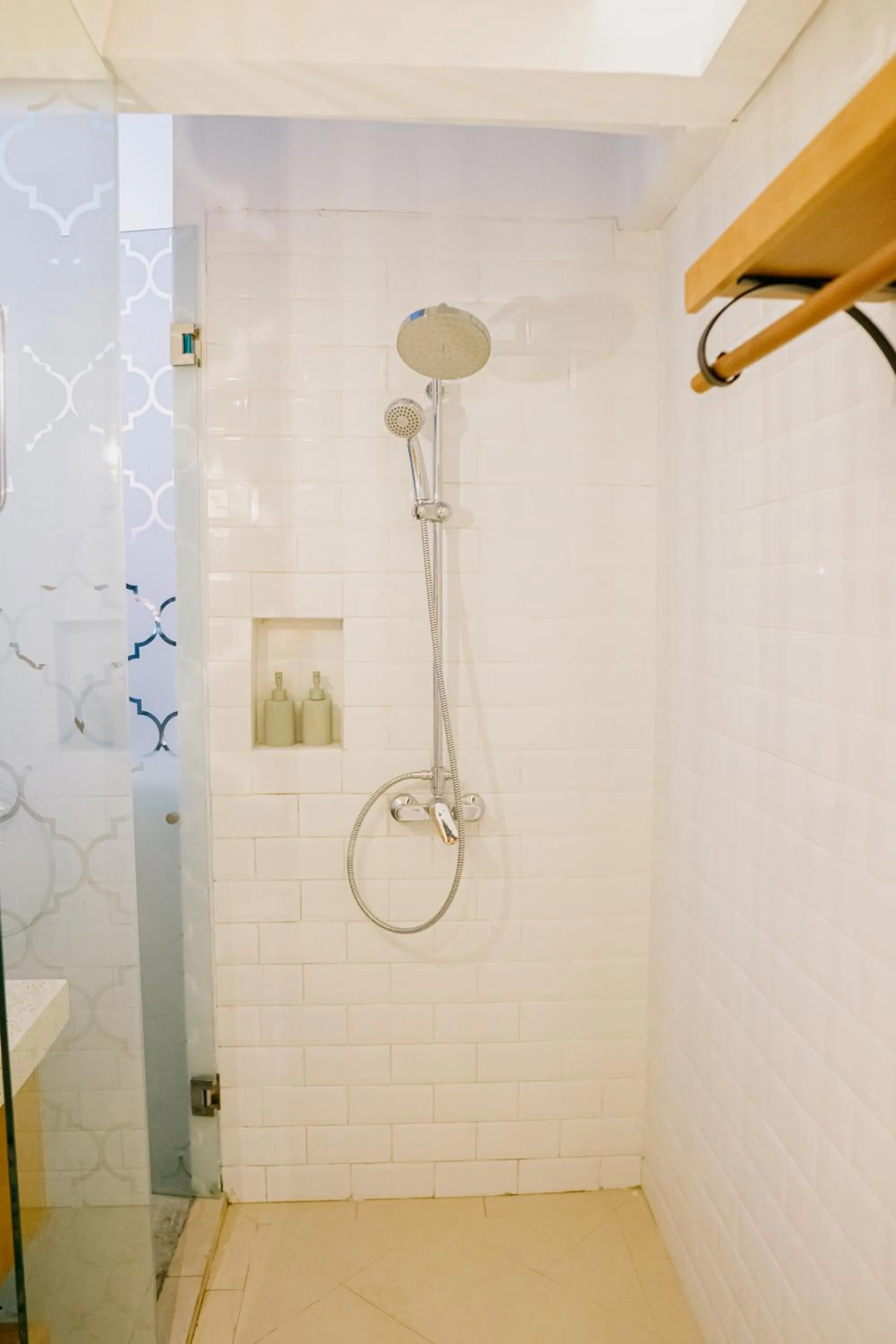 Shower in Casa Amarta Boutique Lofts & Detox