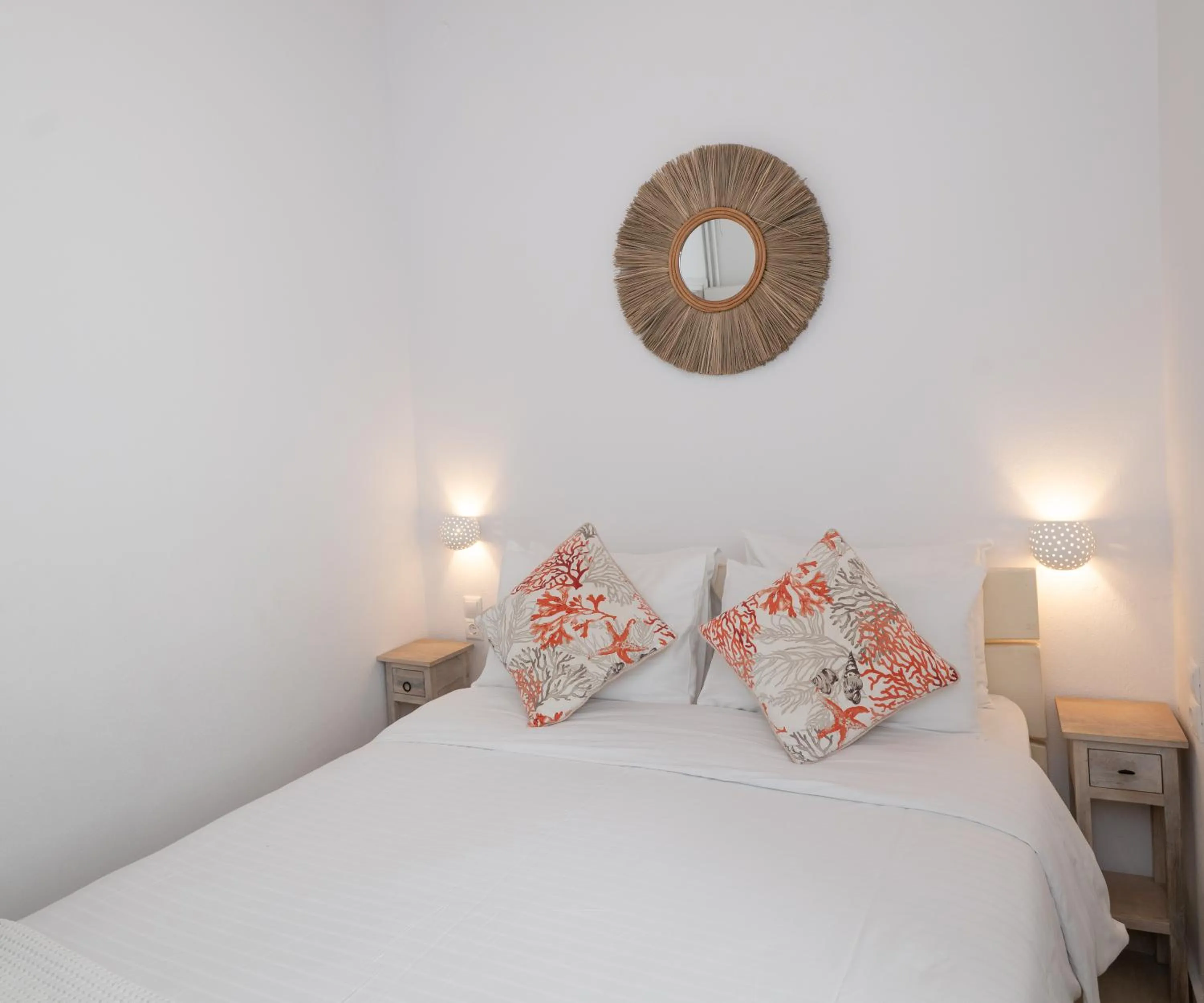 Bedroom, Bed in Eleanna's Mykonos