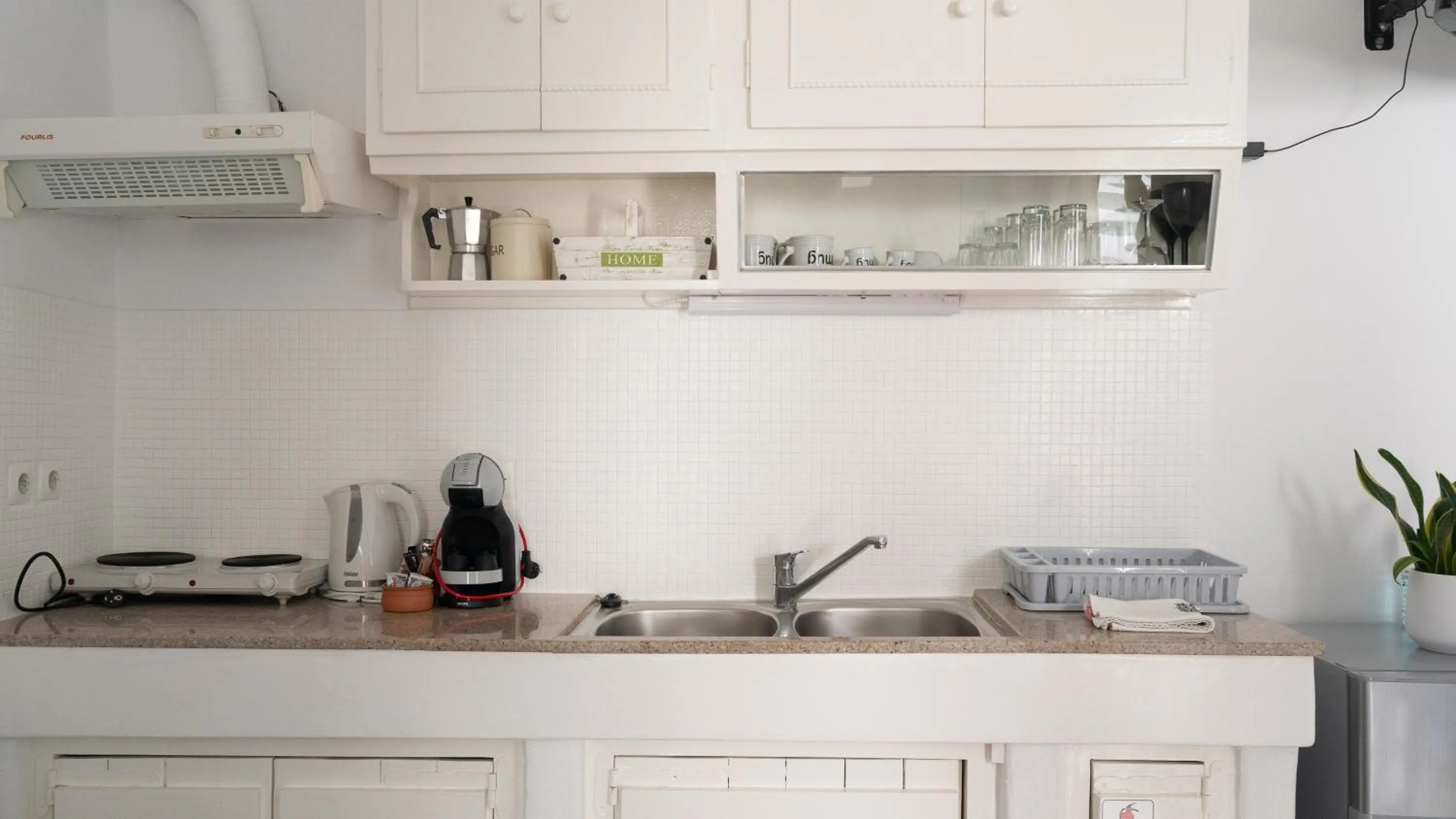 Kitchen or kitchenette in Eleanna's Mykonos