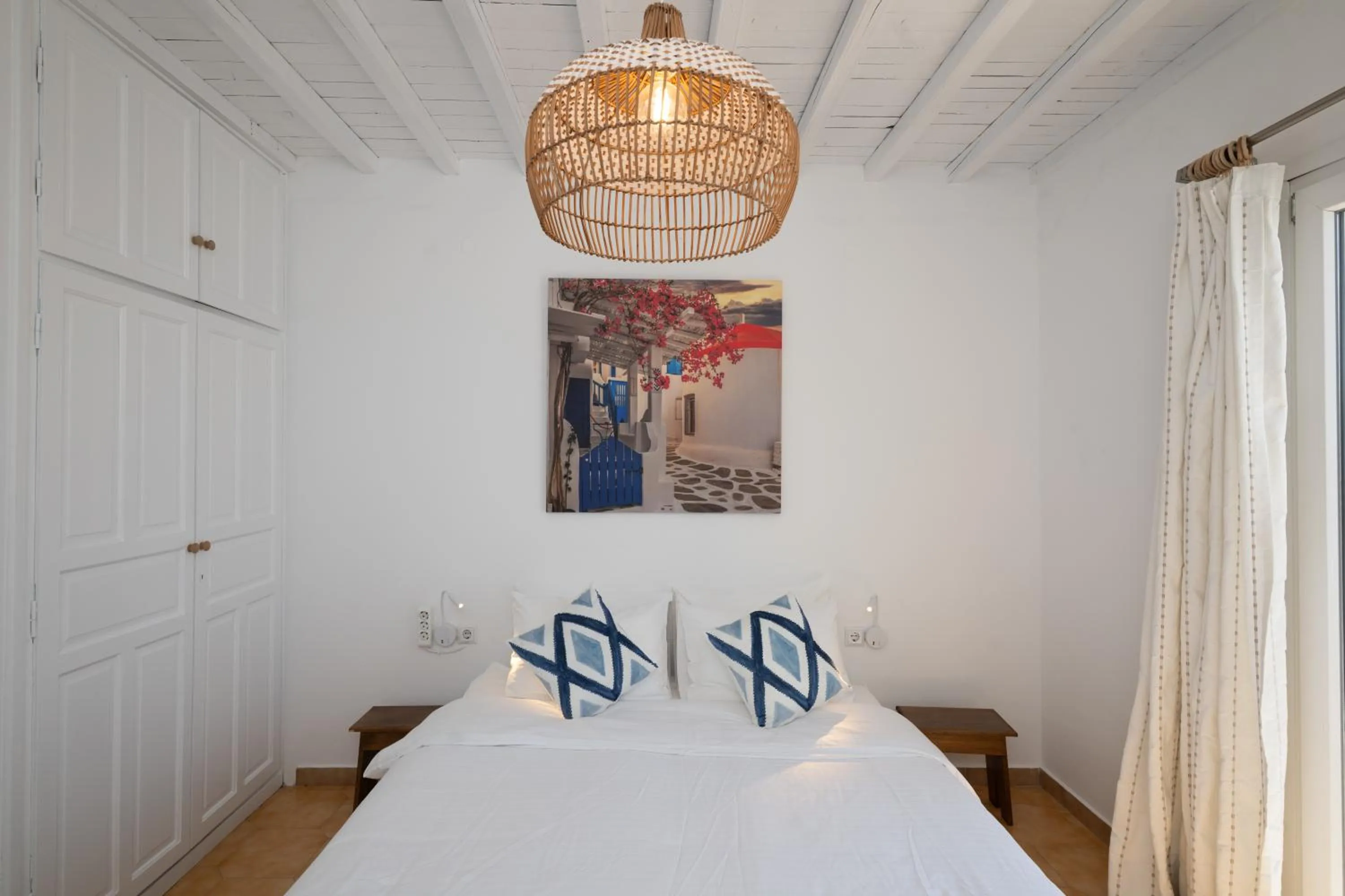 Bedroom, Bed in Eleanna's Mykonos