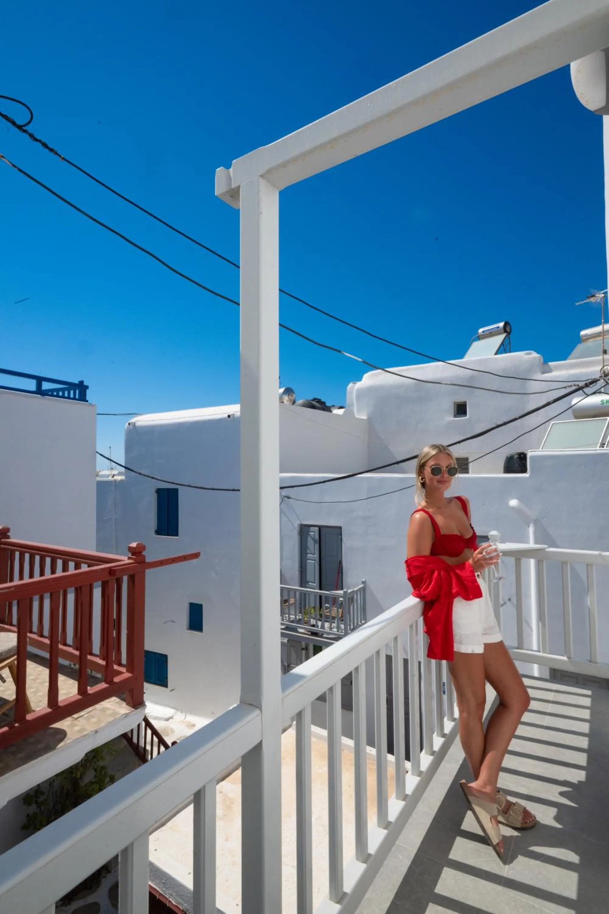 Facade/entrance in Eleanna's Mykonos