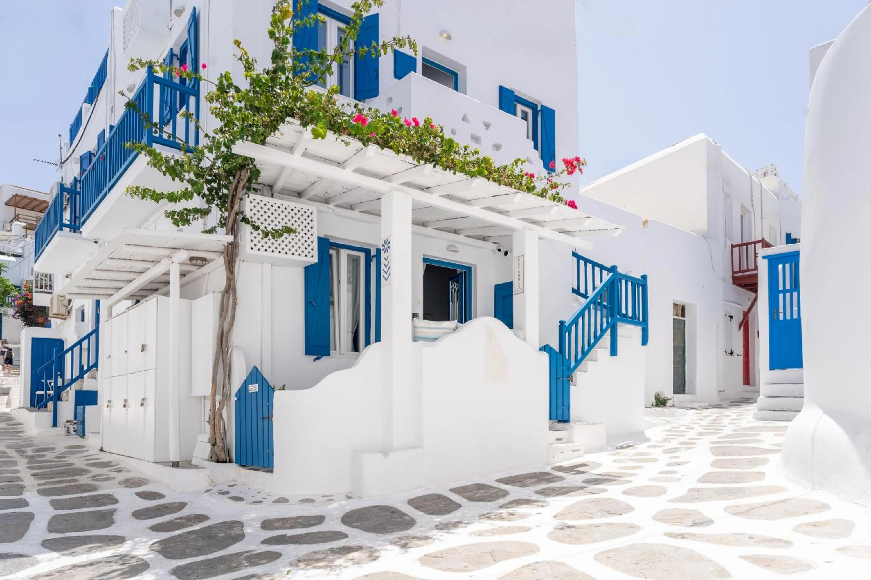 Property building in Eleanna's Mykonos