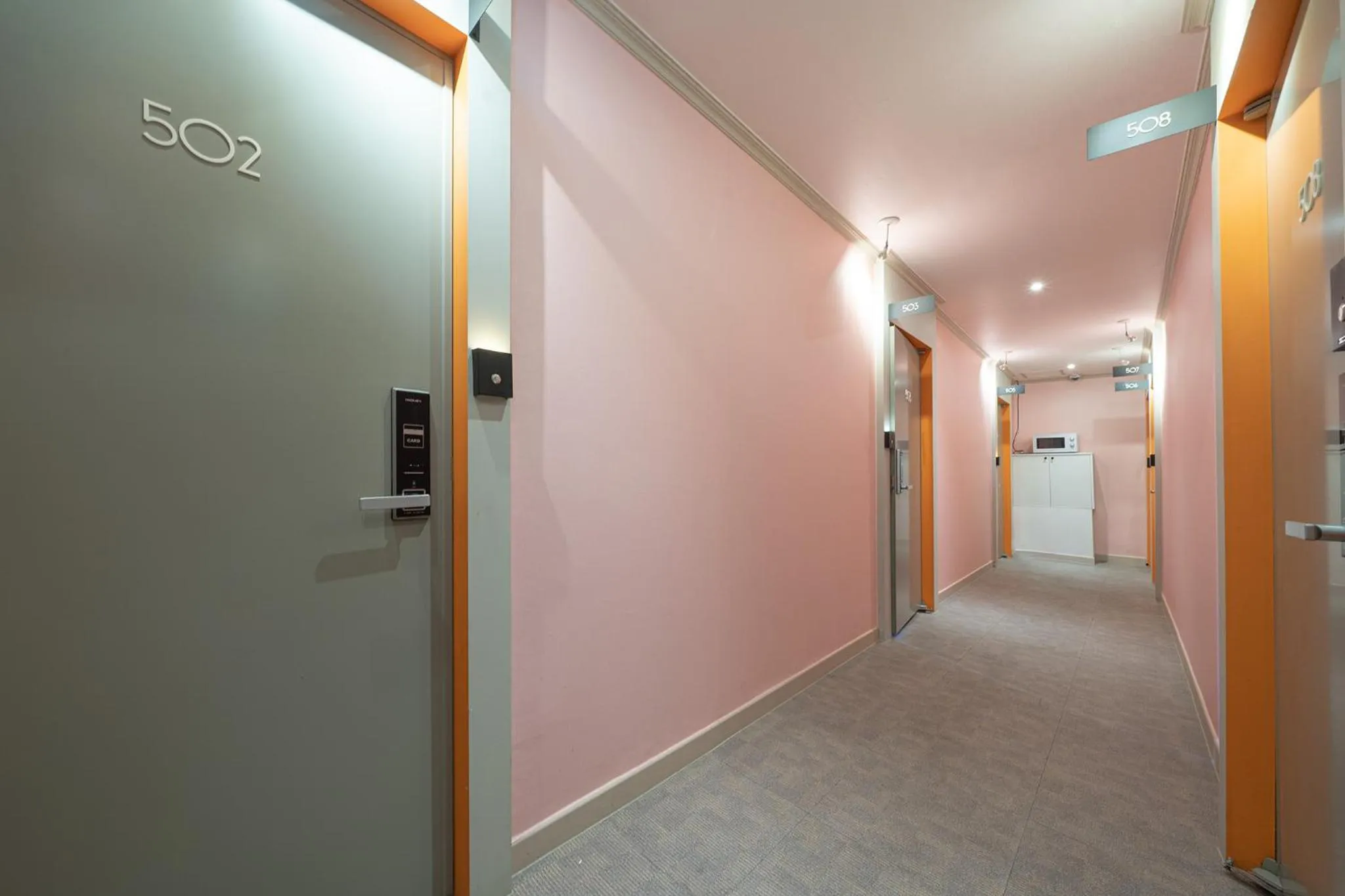 Property building in Uiwang Nine Hotel