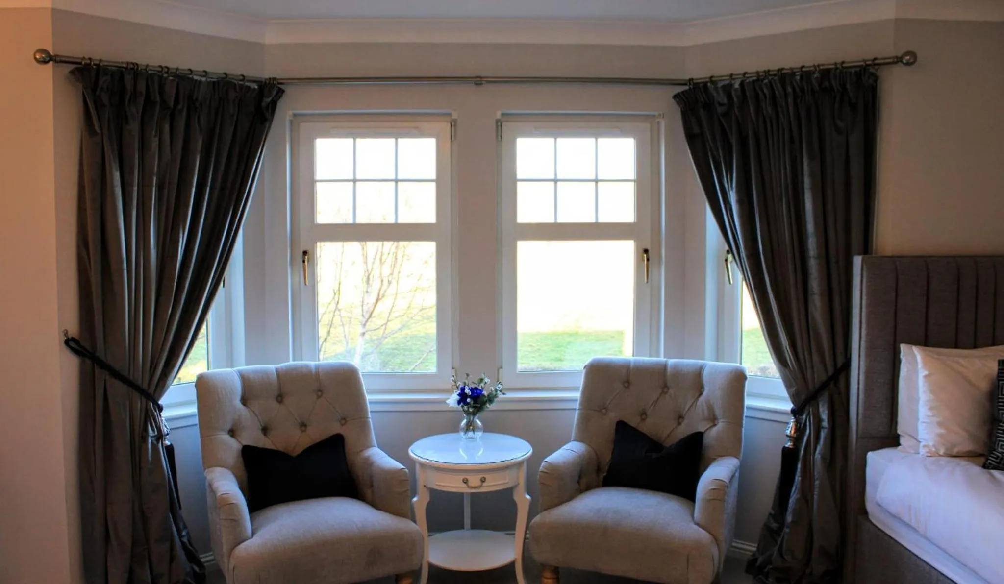 Seating area in Springfield Lodge Bed and Breakfast