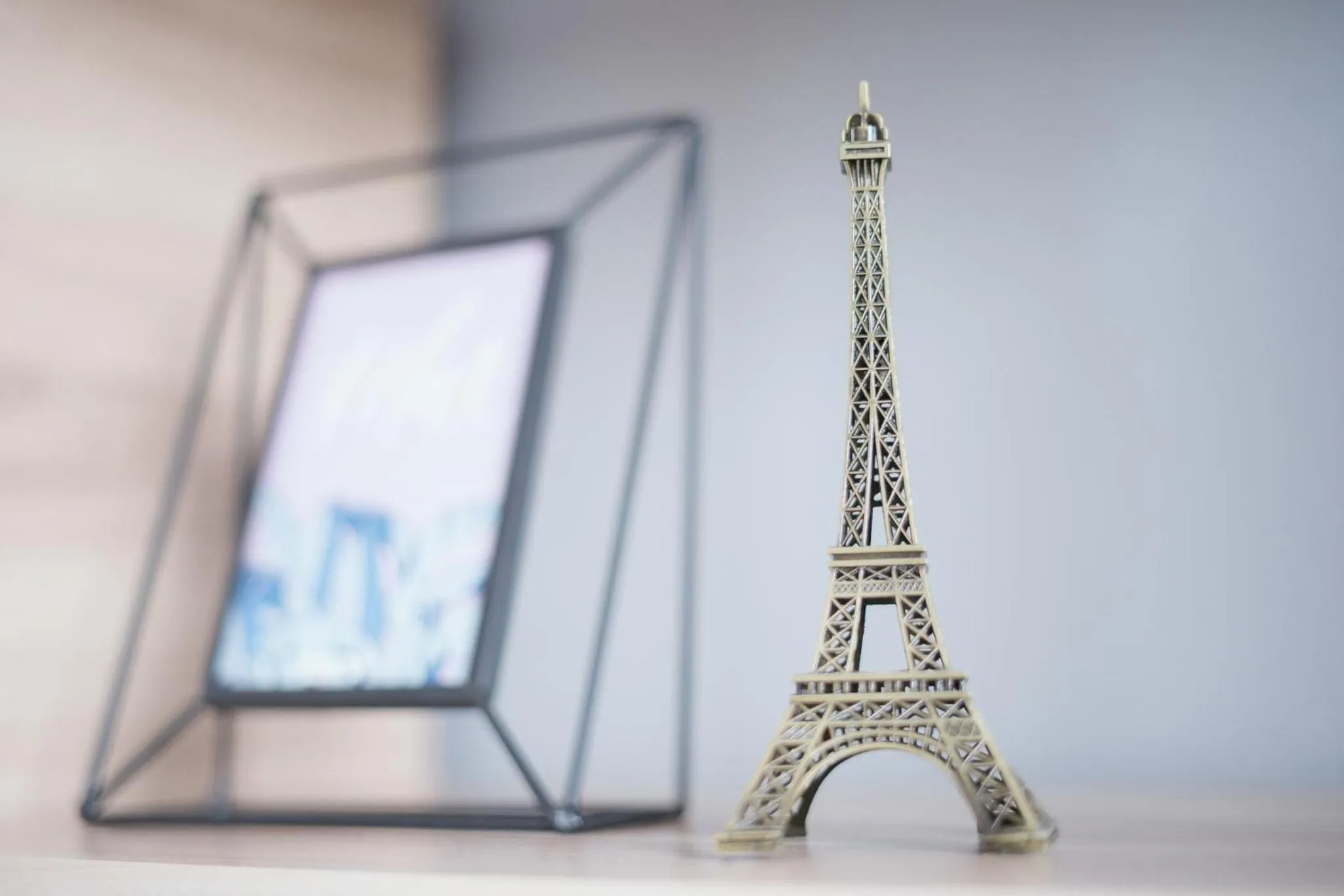 Decorative detail in Tulip Hotel