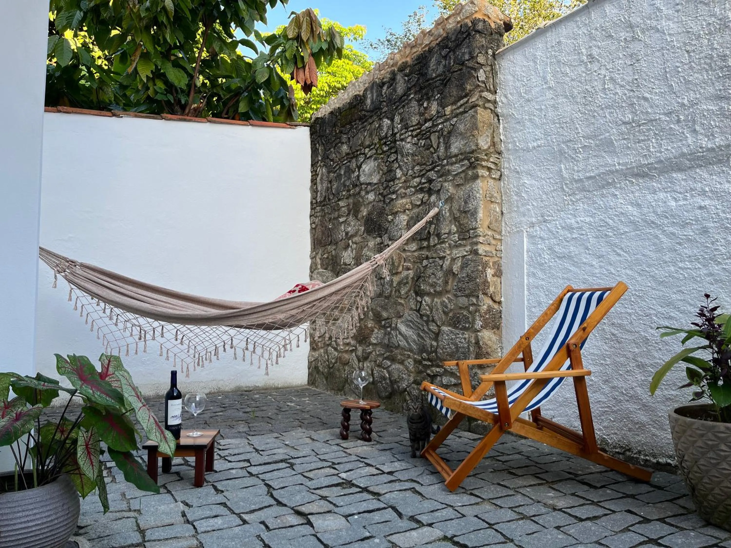 Property building in Casa Arte Cabore