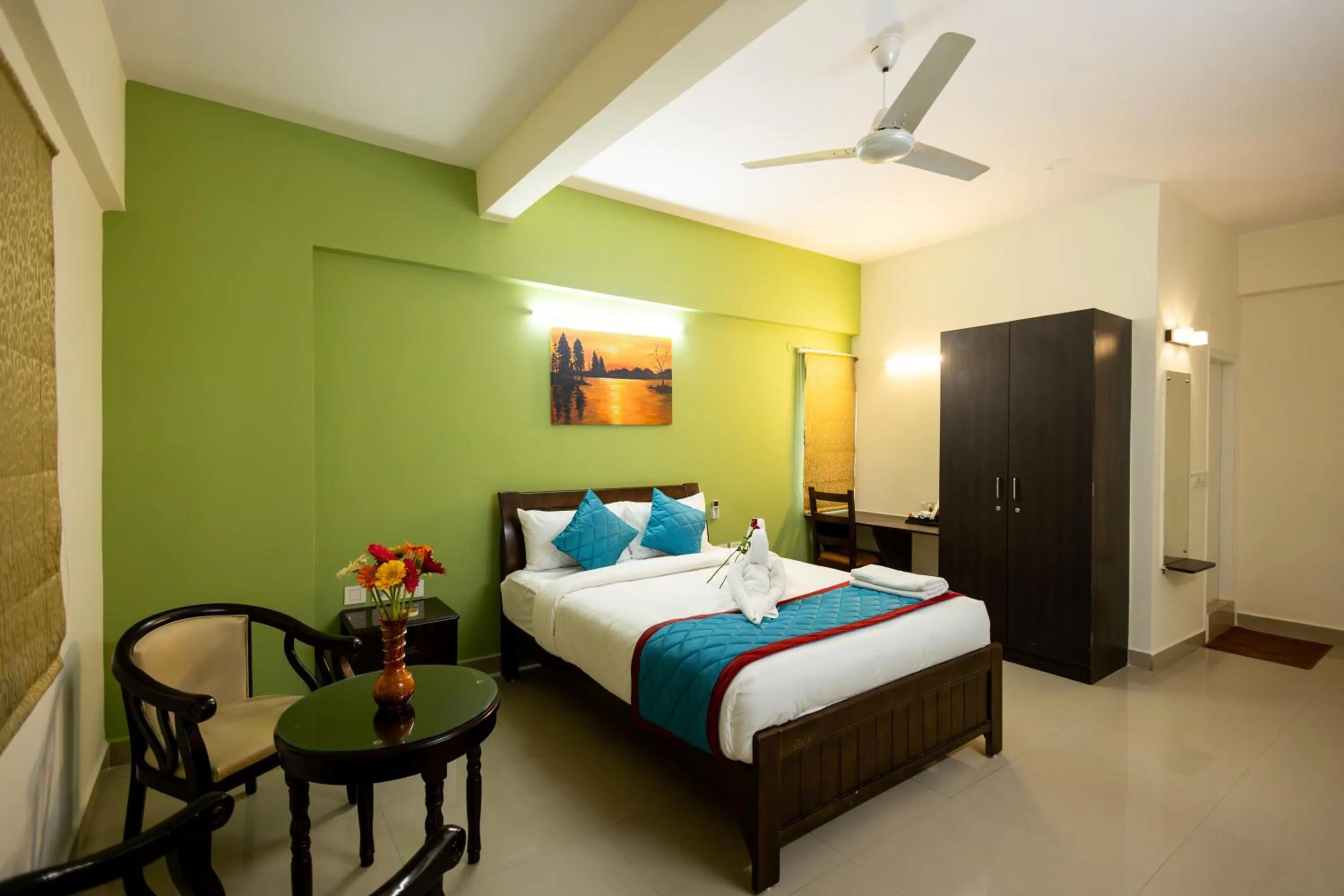 Bedroom in Suraksha Stay Brookfield Hotel