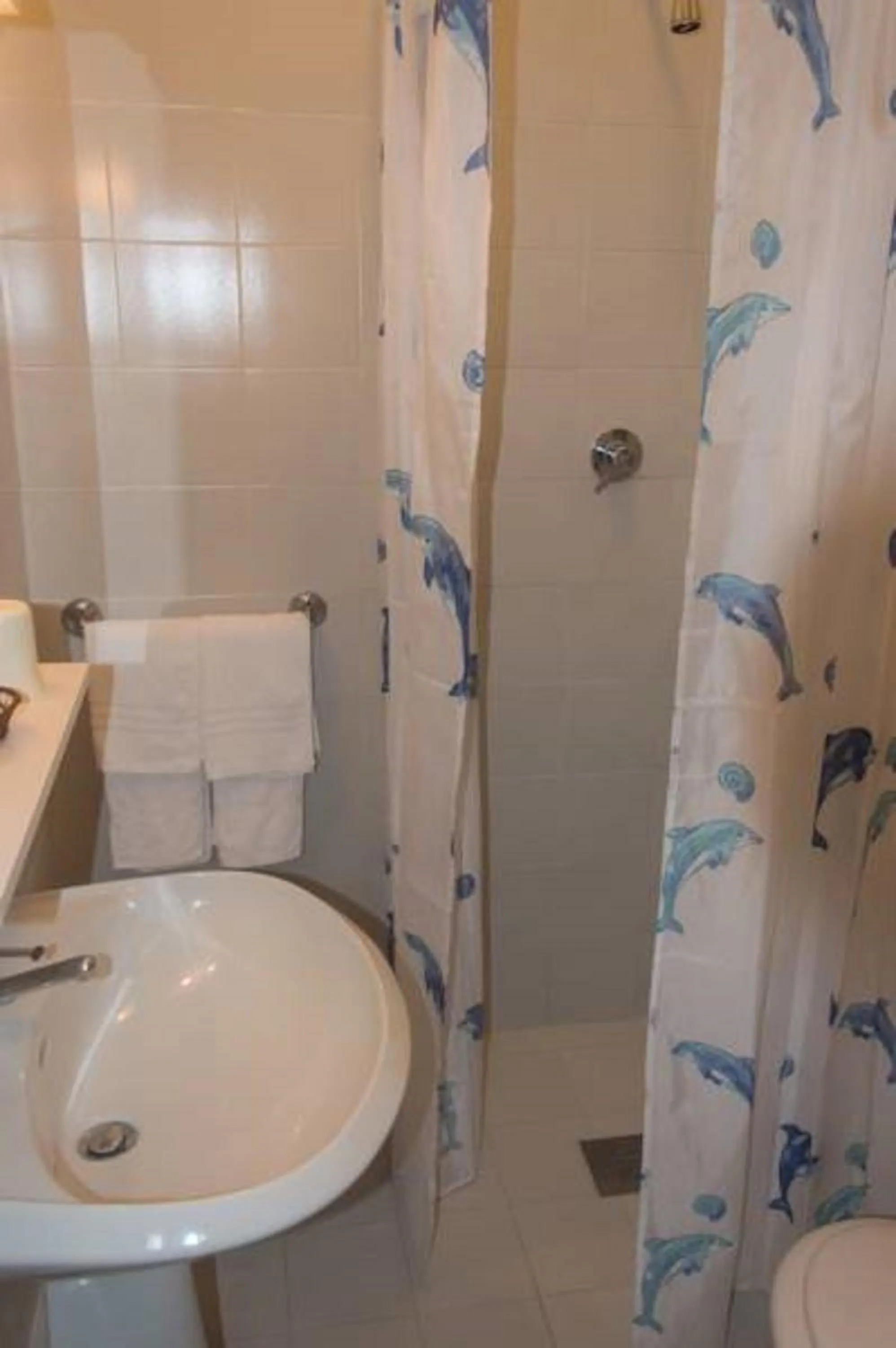 Shower in Pensione Villa Joli