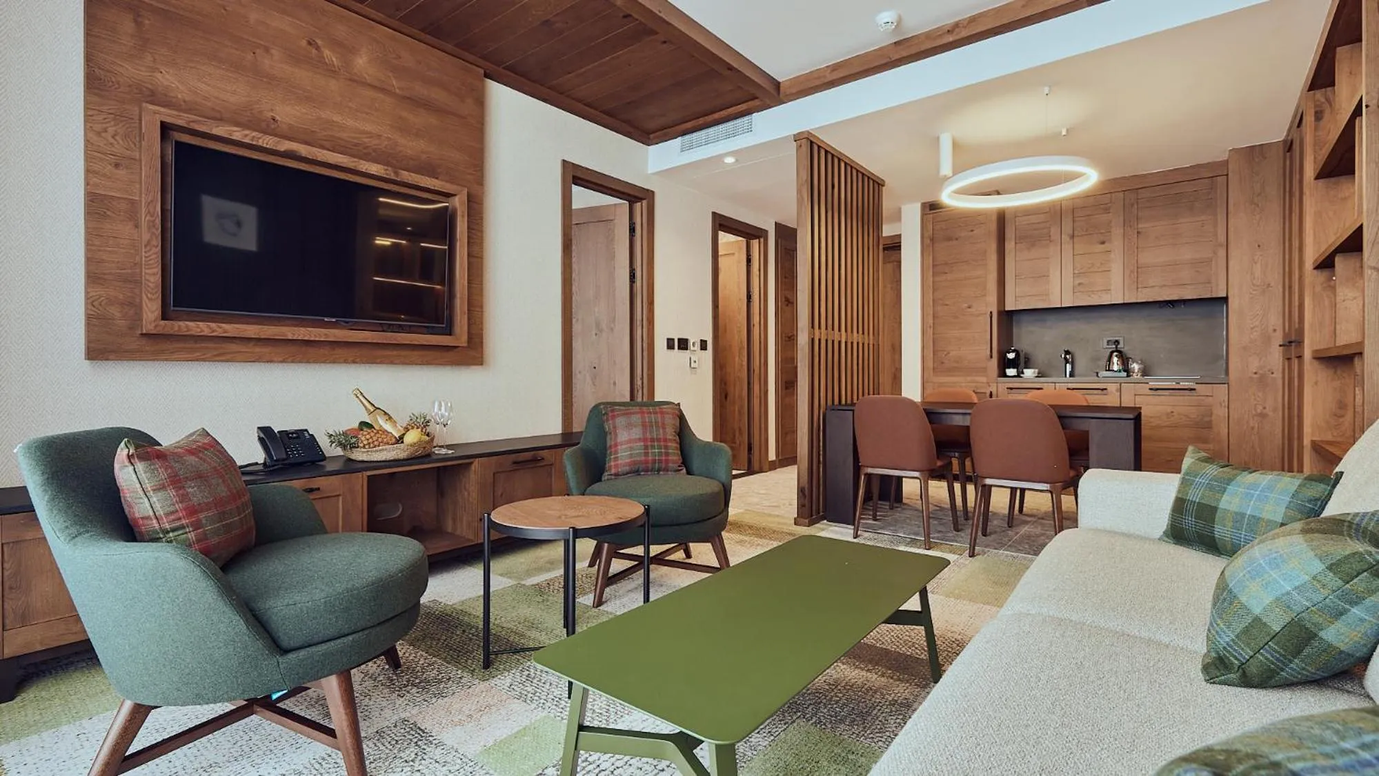 TV and multimedia in Grey Hotel Kopaonik