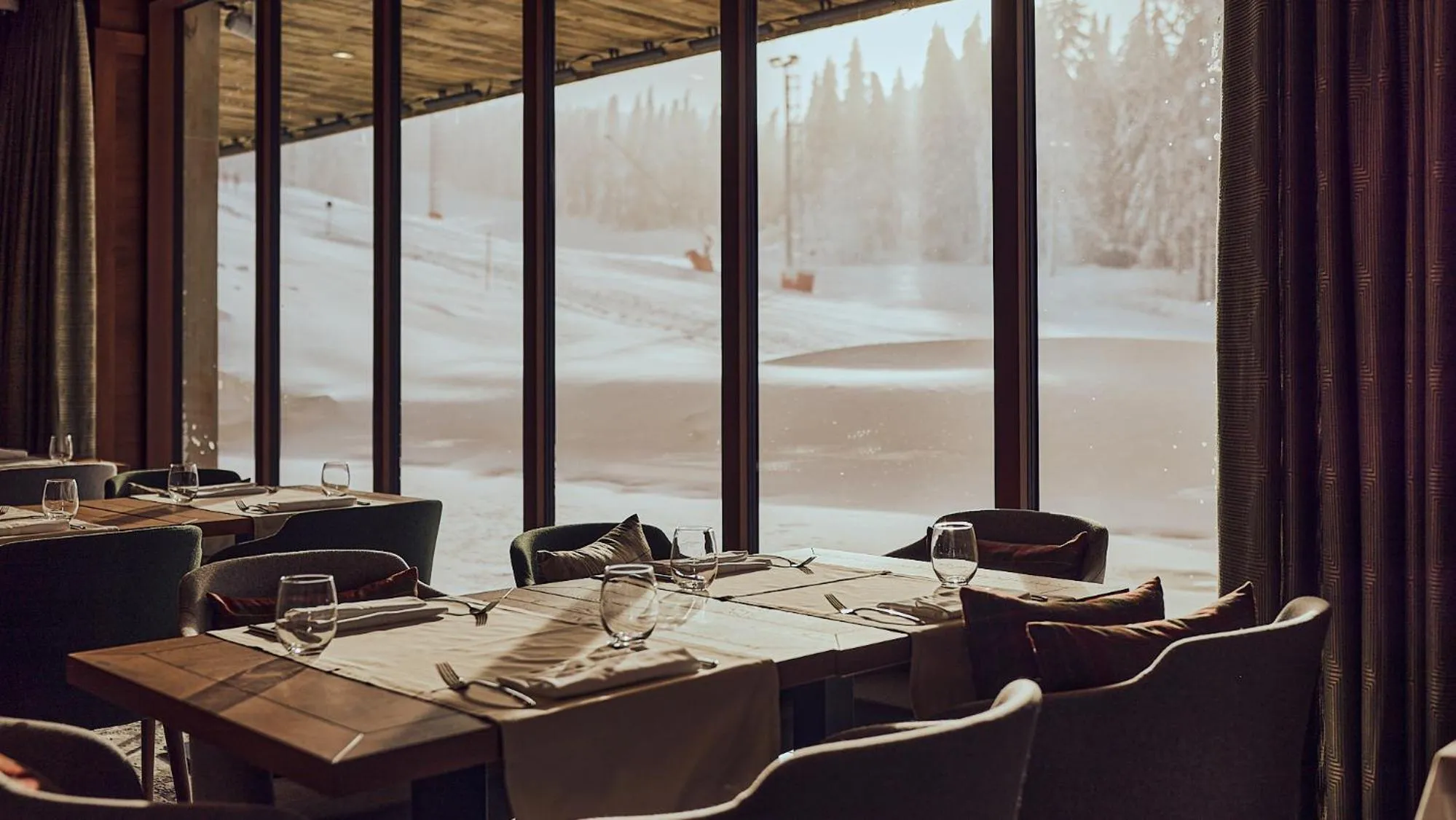 Restaurant/places to eat in Grey Hotel Kopaonik