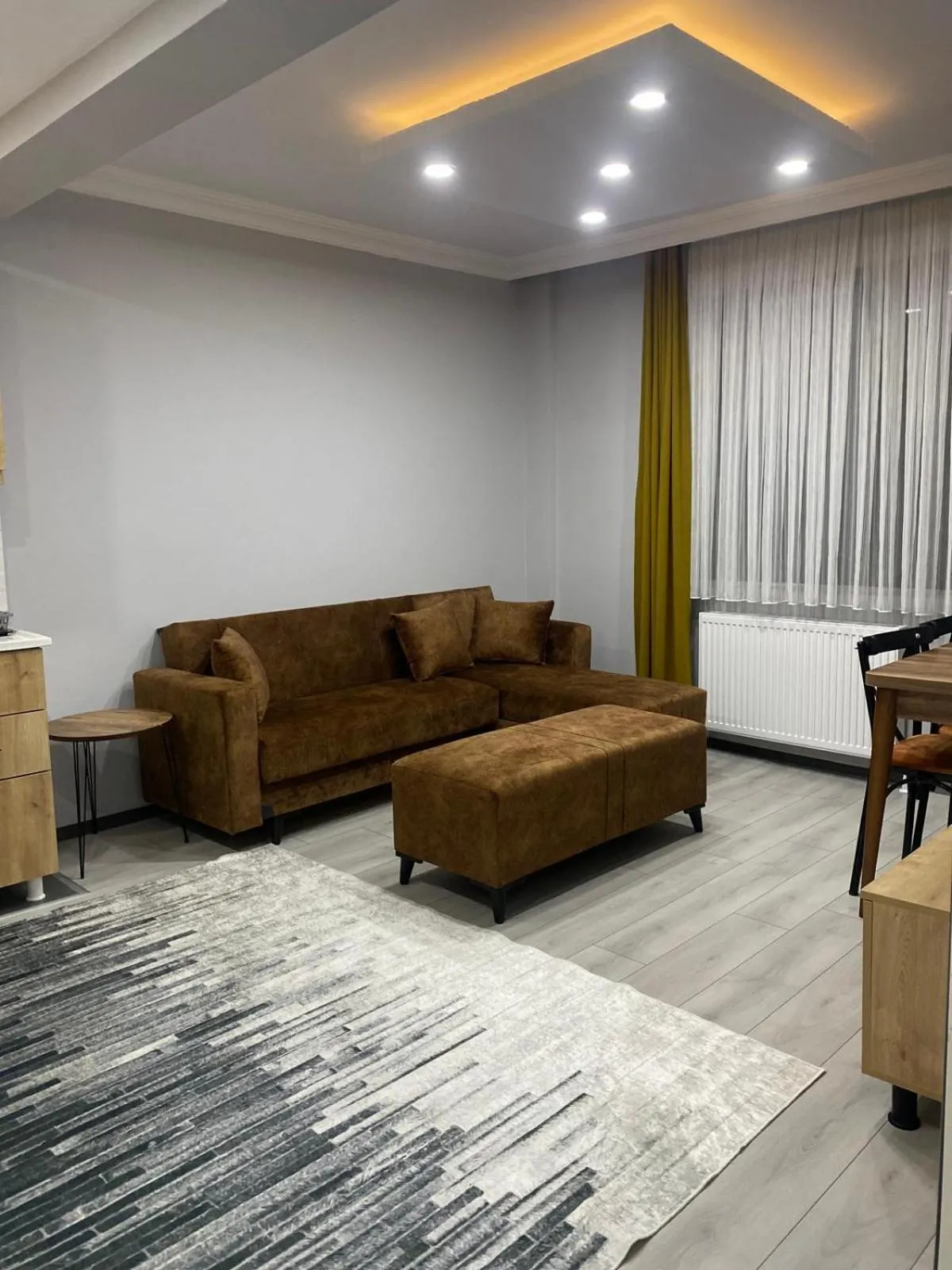 Ozn Suit Airport Hotel