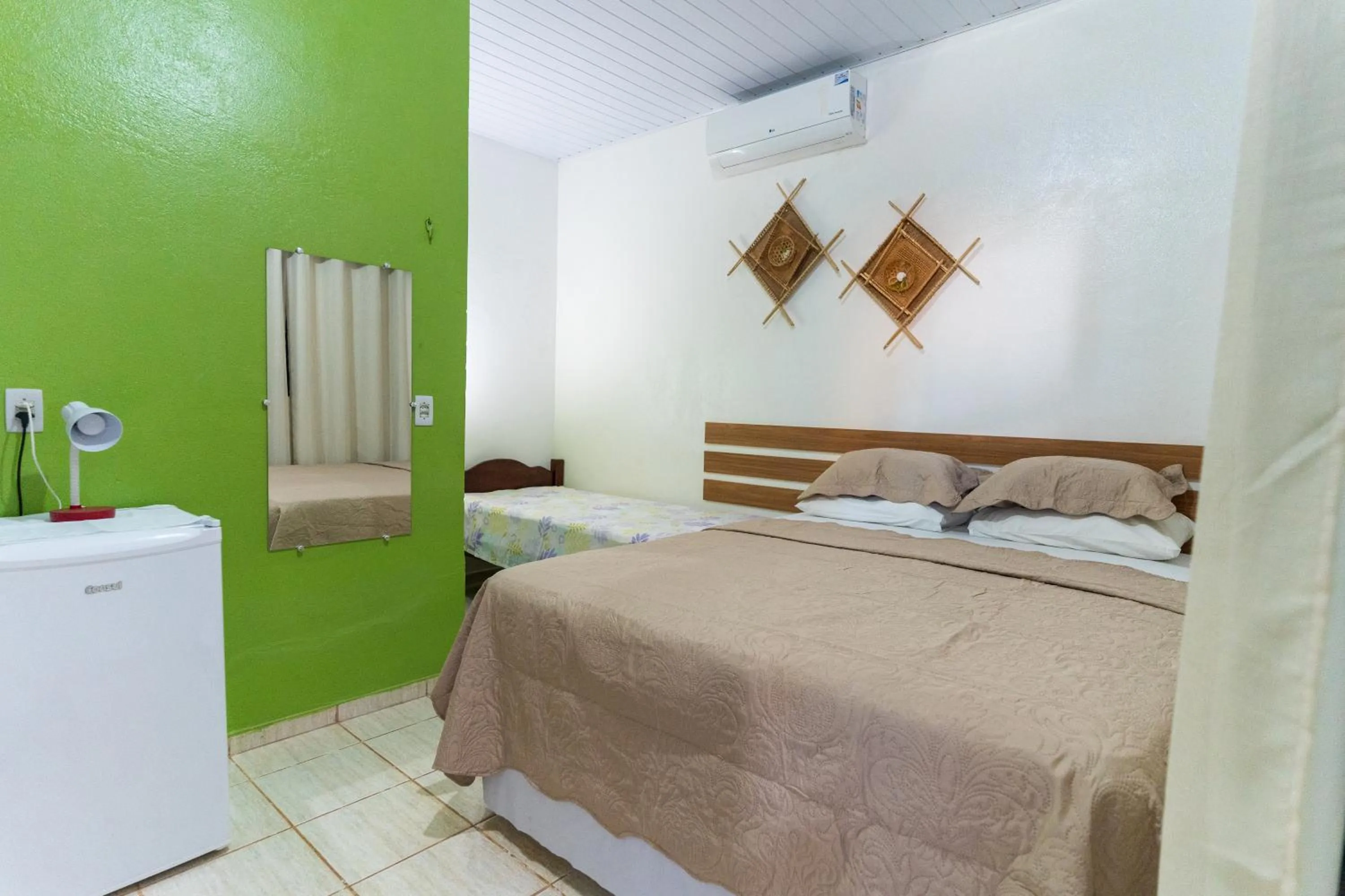 Bedroom, Bed in Hotel Coração Verde