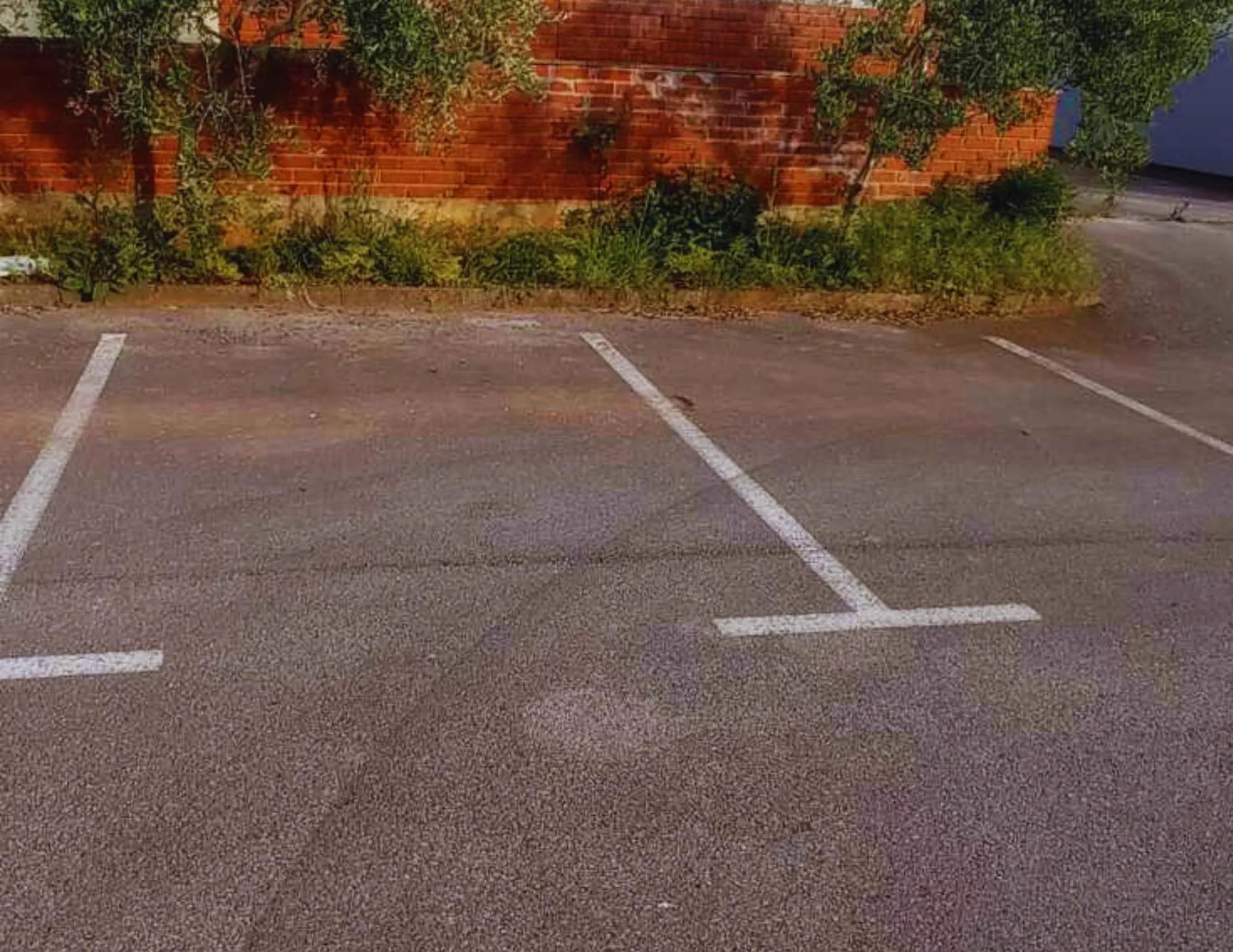 Parking in Guest House Maritimo