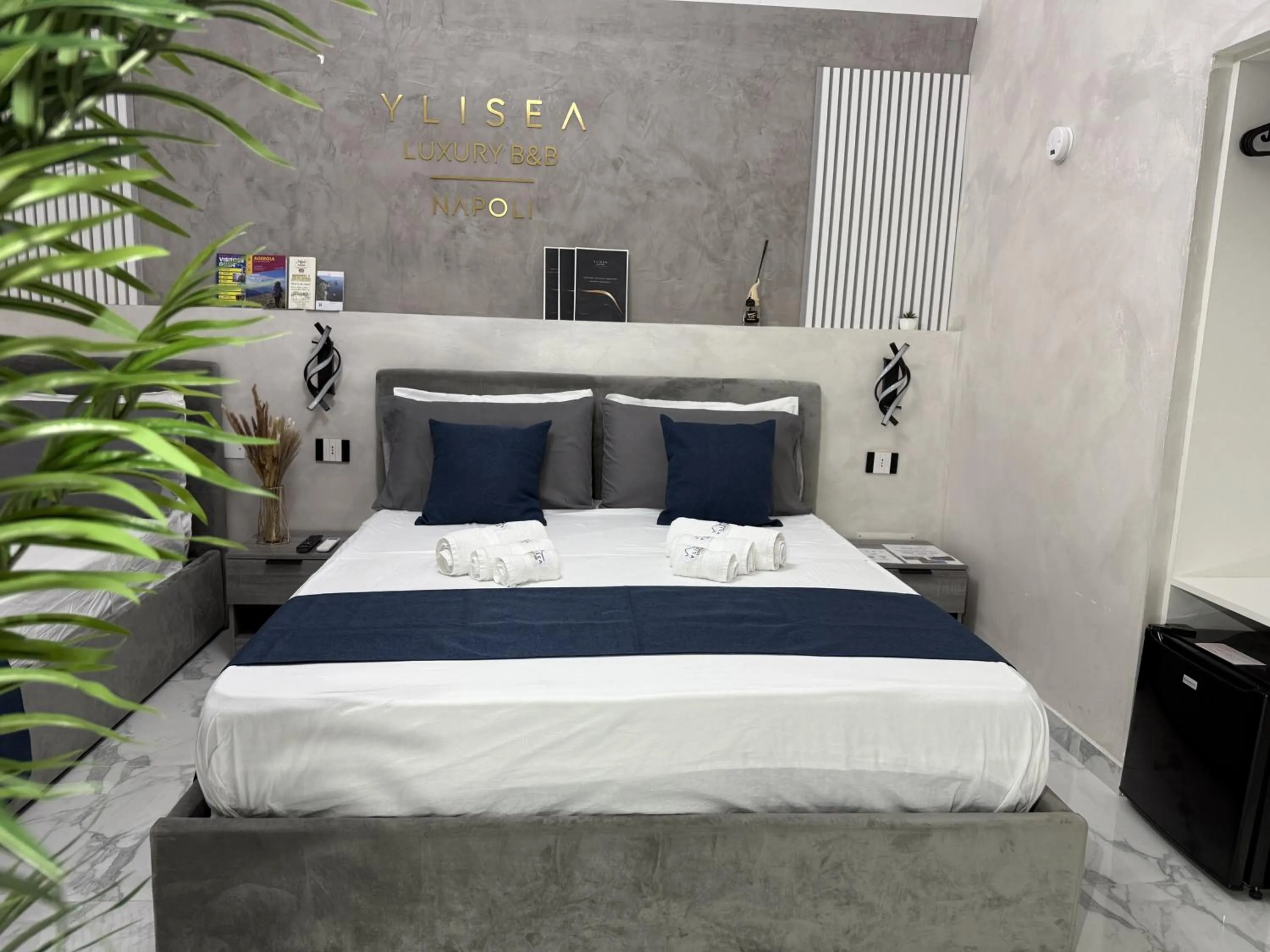 Bed in Ylisea Luxury B&B