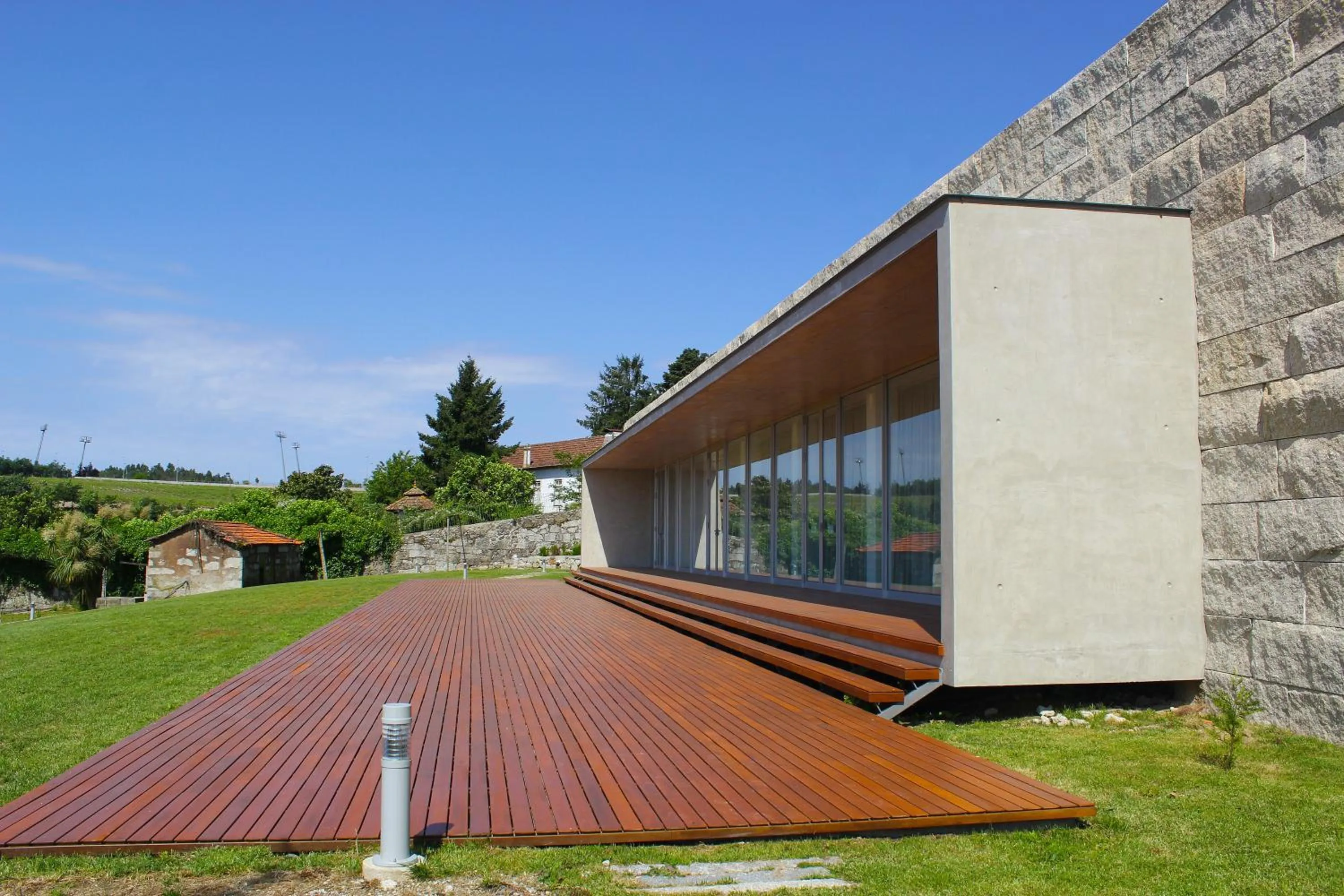 Facade/entrance in Lousada Country Hotel