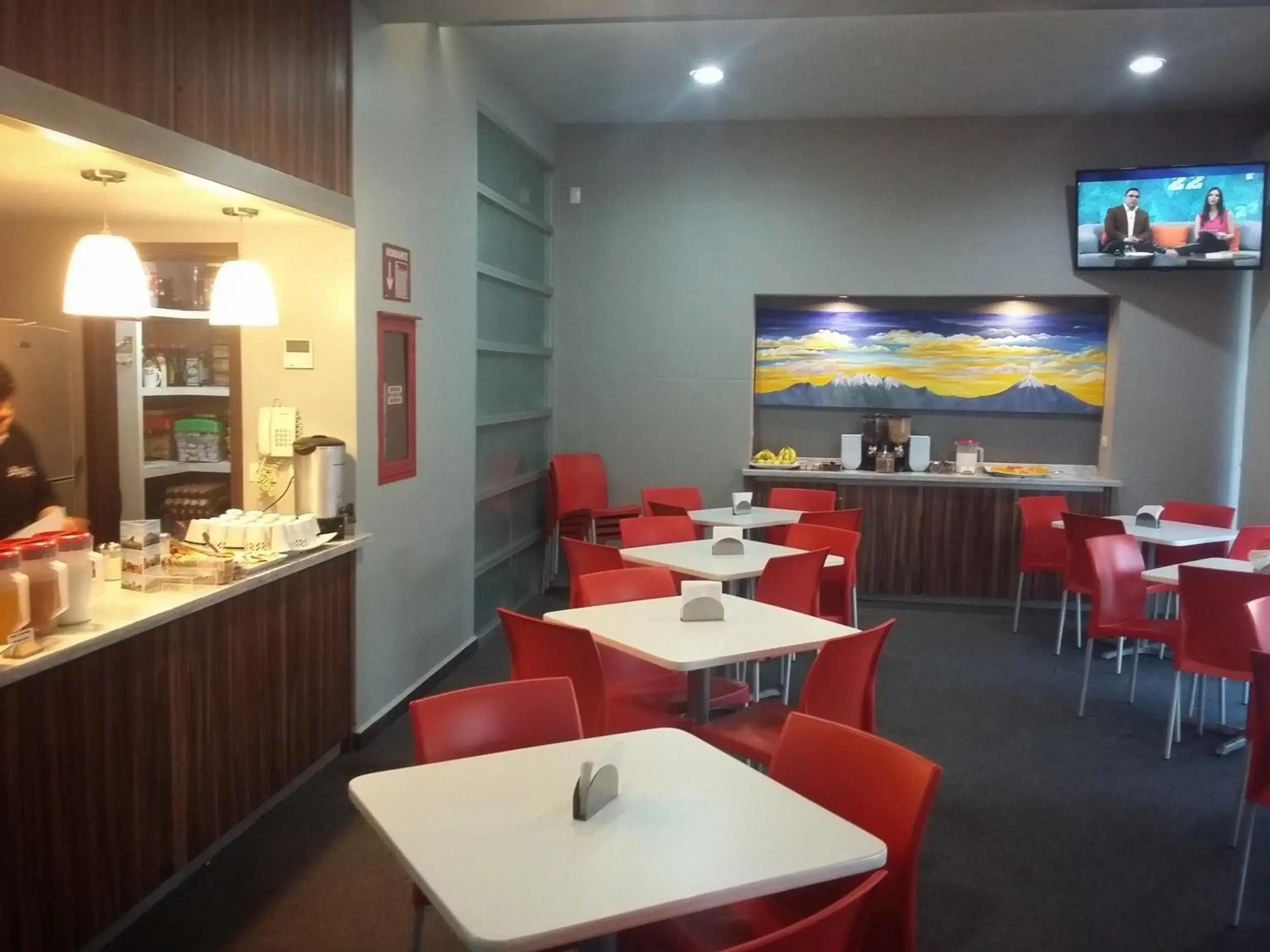 Restaurant/places to eat in Hotel Block Suites Restaurant/places to eat in Hotel Block Suites