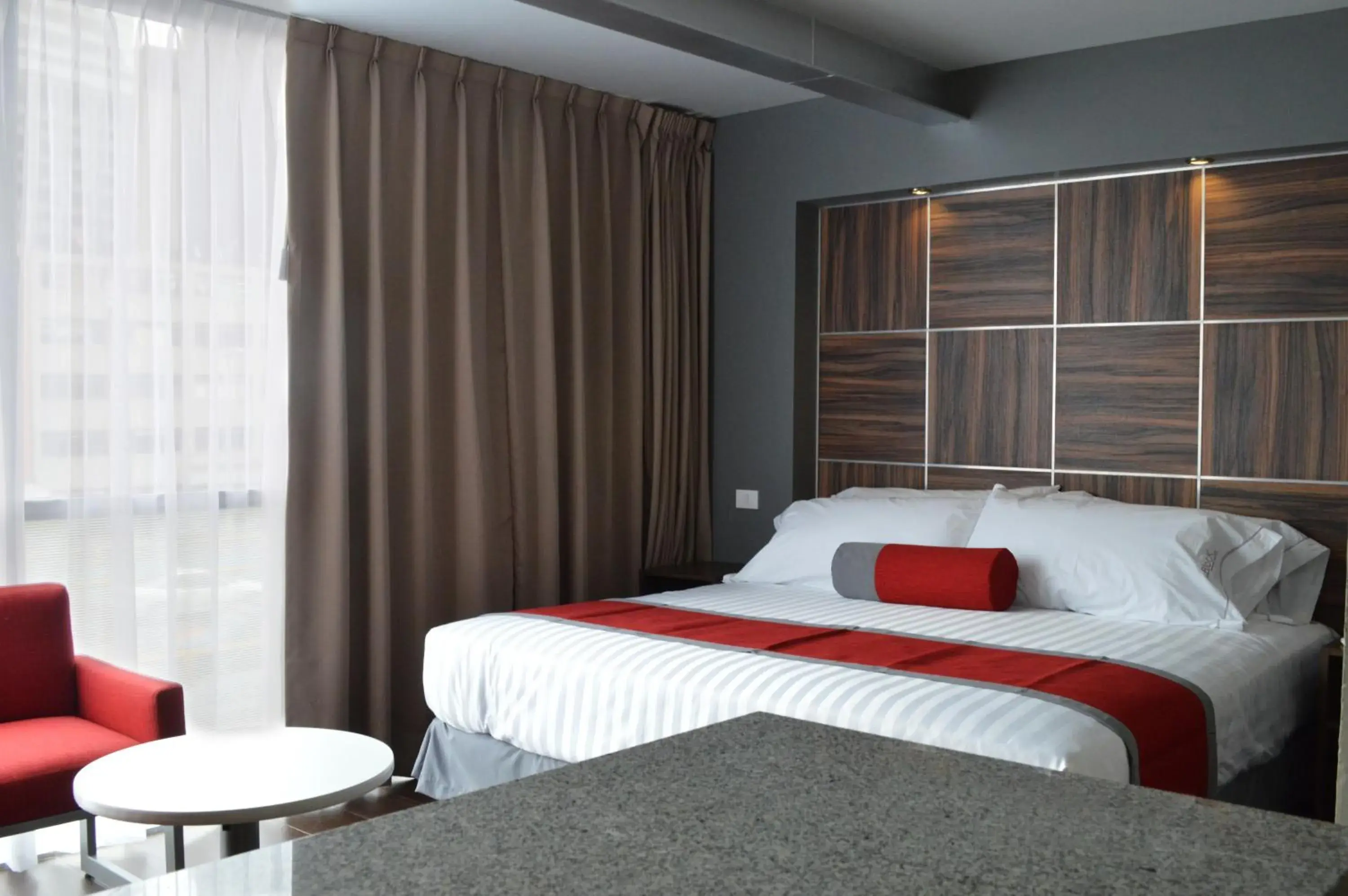 Bedroom, Bed in Hotel Block Suites Bedroom, Bed in Hotel Block Suites