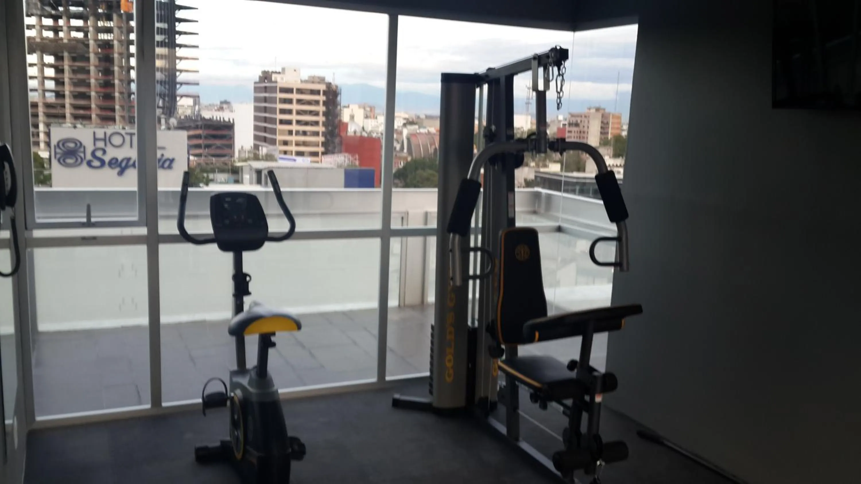 Fitness centre/facilities in Hotel Block Suites