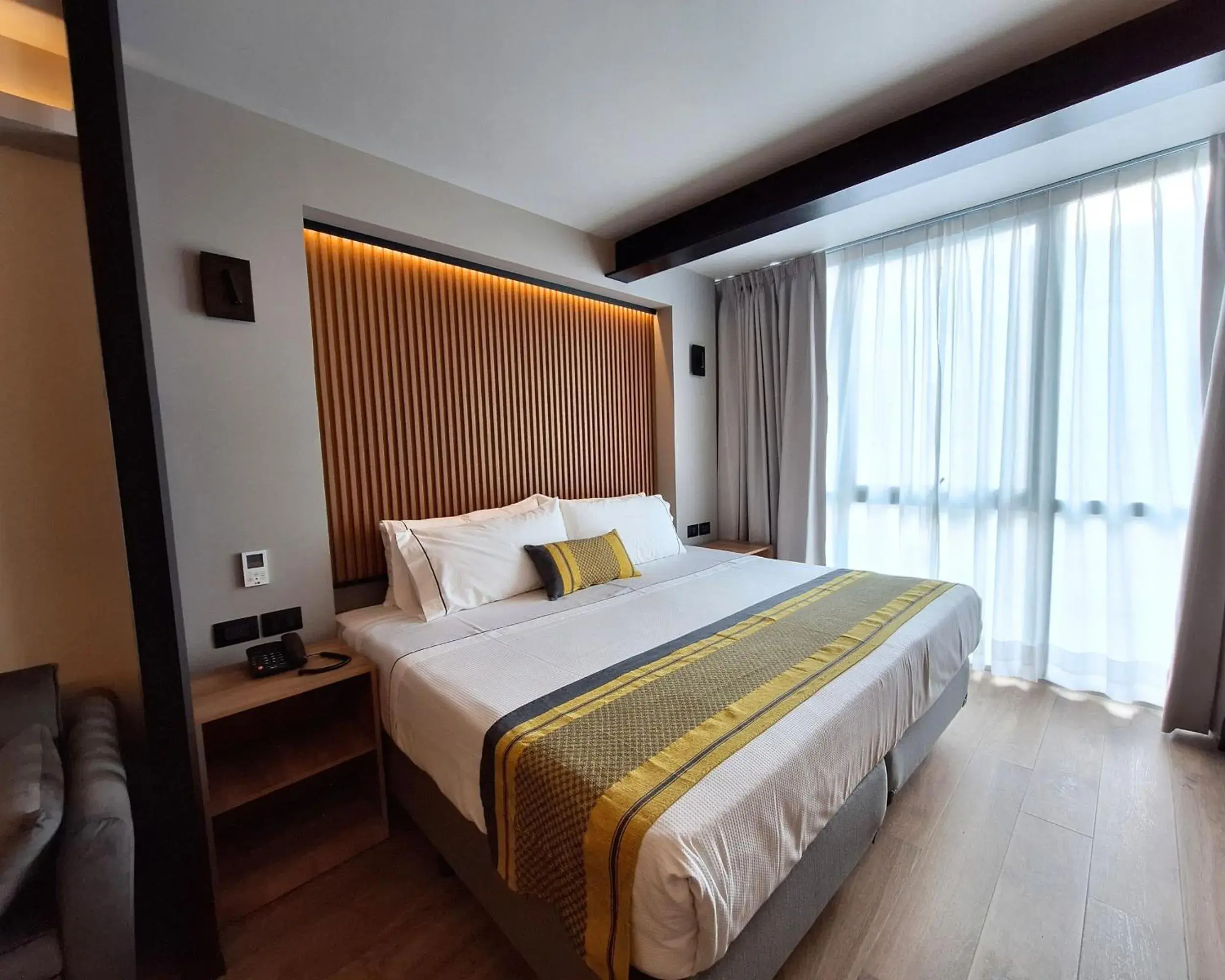 Bedroom, Bed in Hotel Block Suites Bedroom, Bed in Hotel Block Suites