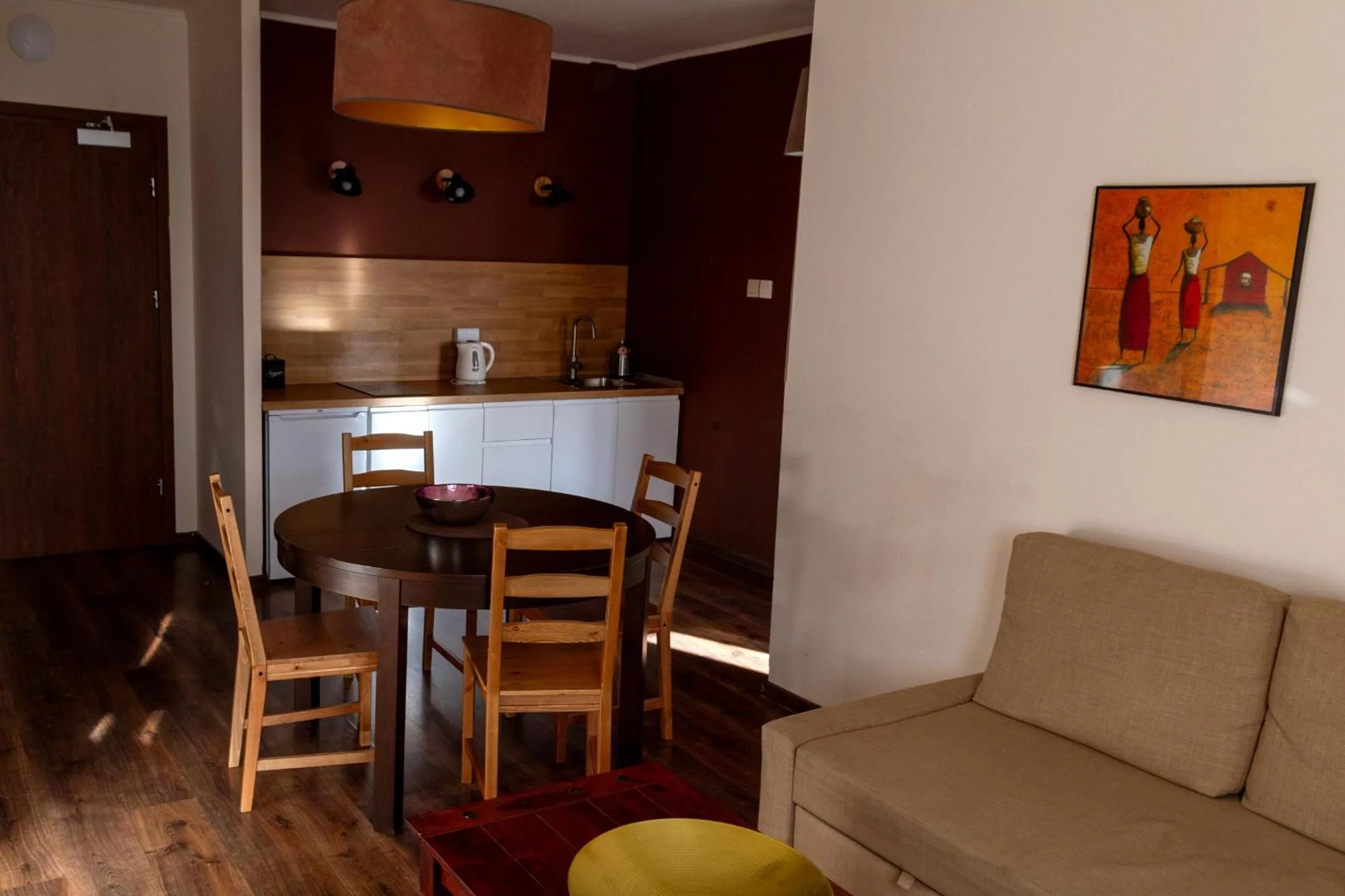 Kitchen or kitchenette in Lounge Apartments
