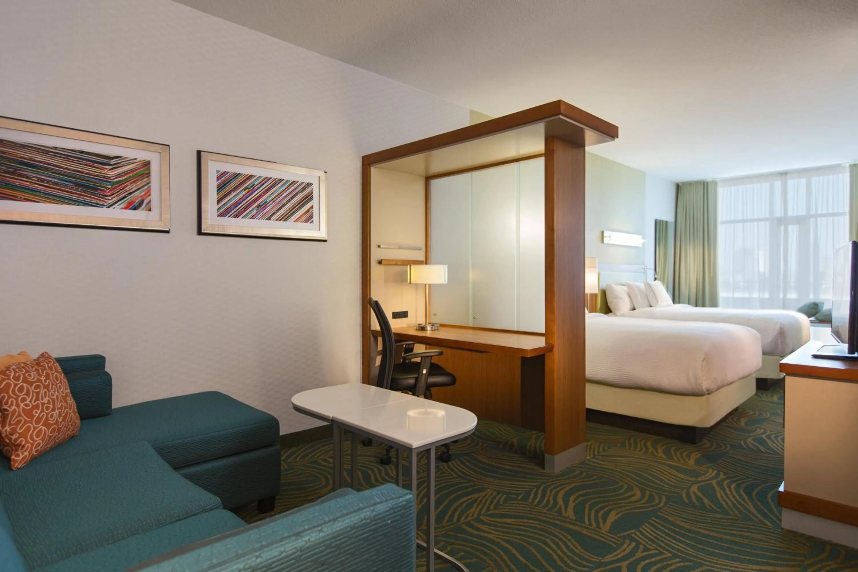 Photo of the whole room, Bed in SpringHill Suites by Marriott Nashville Vanderbilt/West End