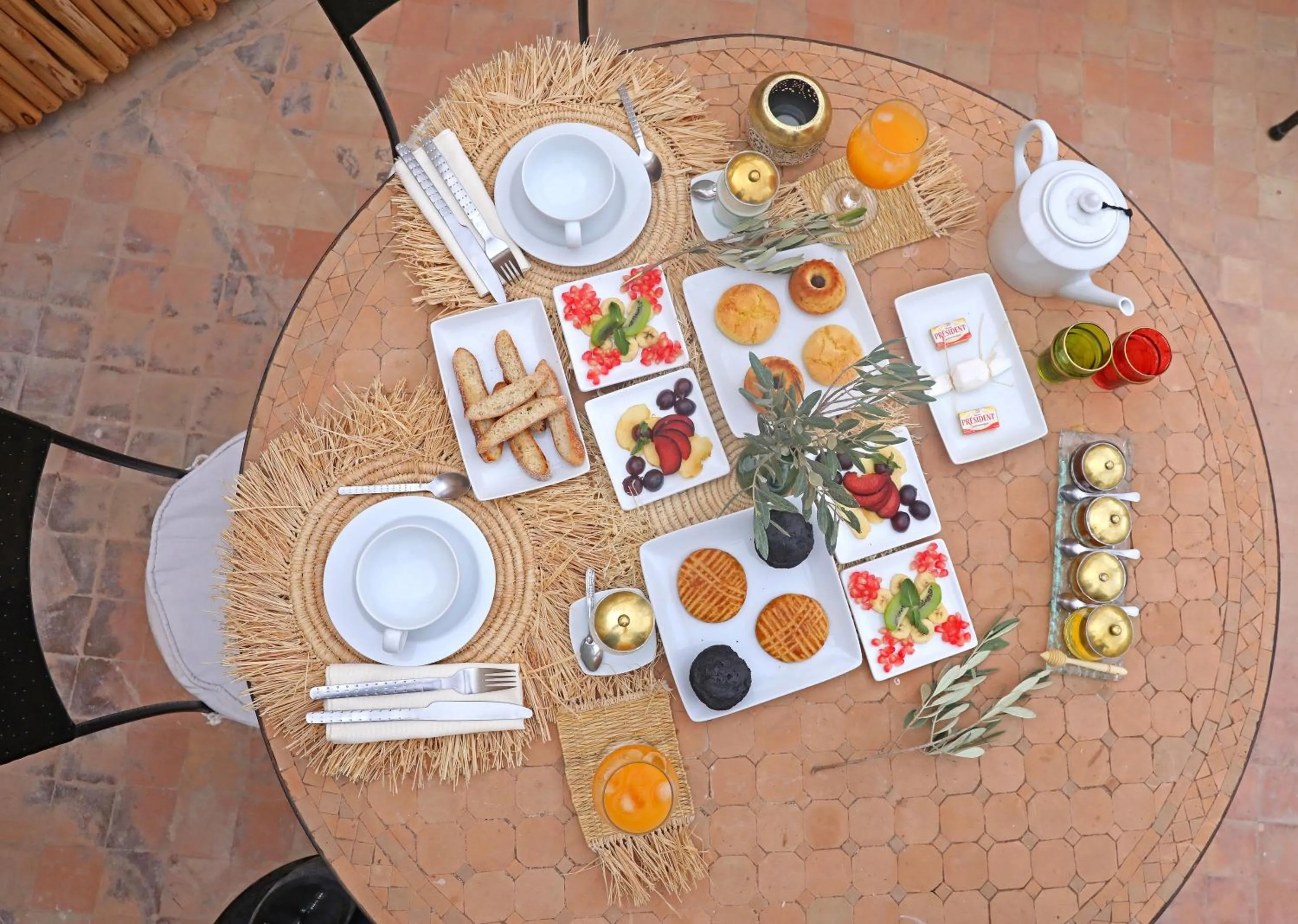 Food and drinks in Riad Al Badia