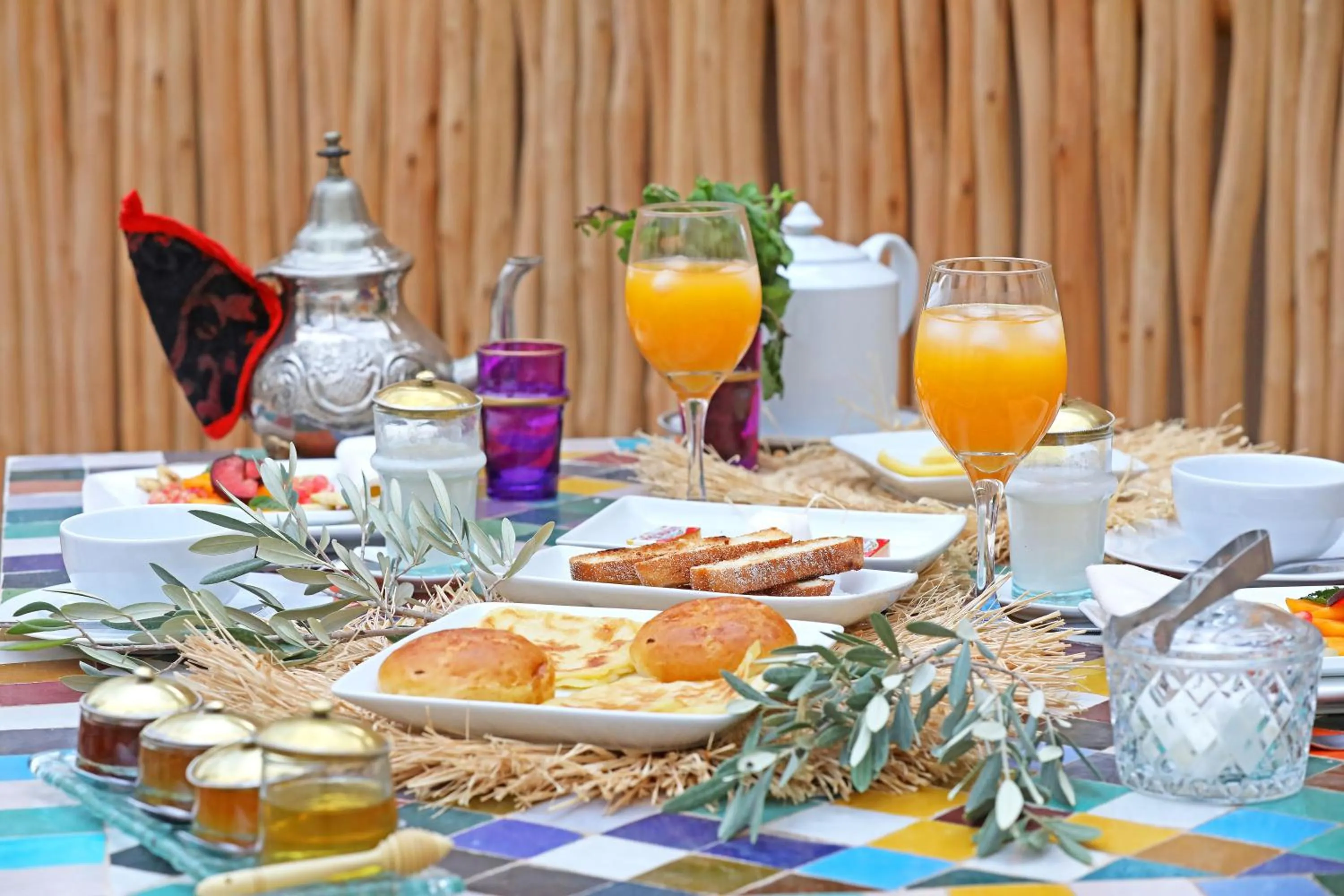 Food and drinks in Riad Al Badia