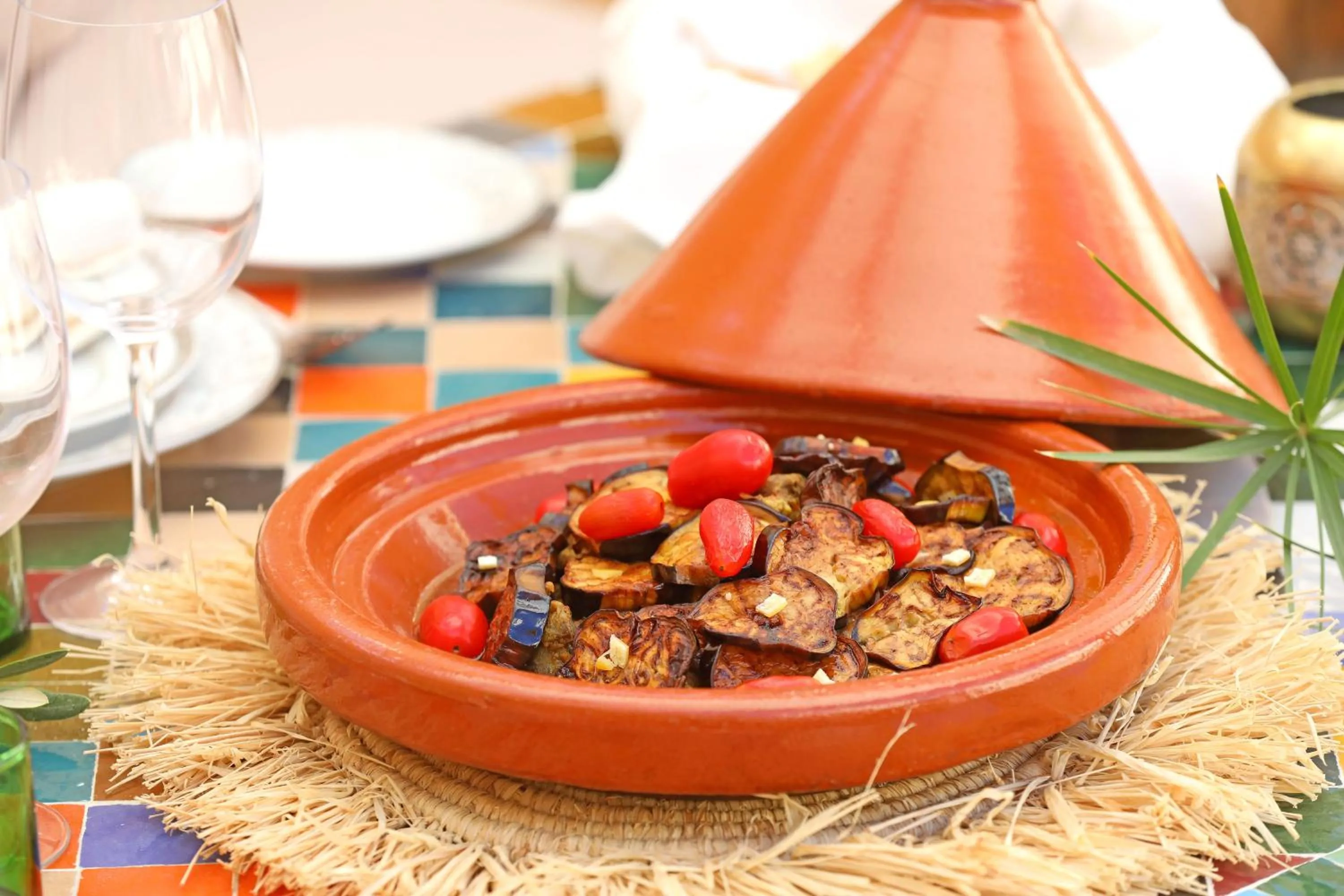 Restaurant/places to eat in Riad Al Badia