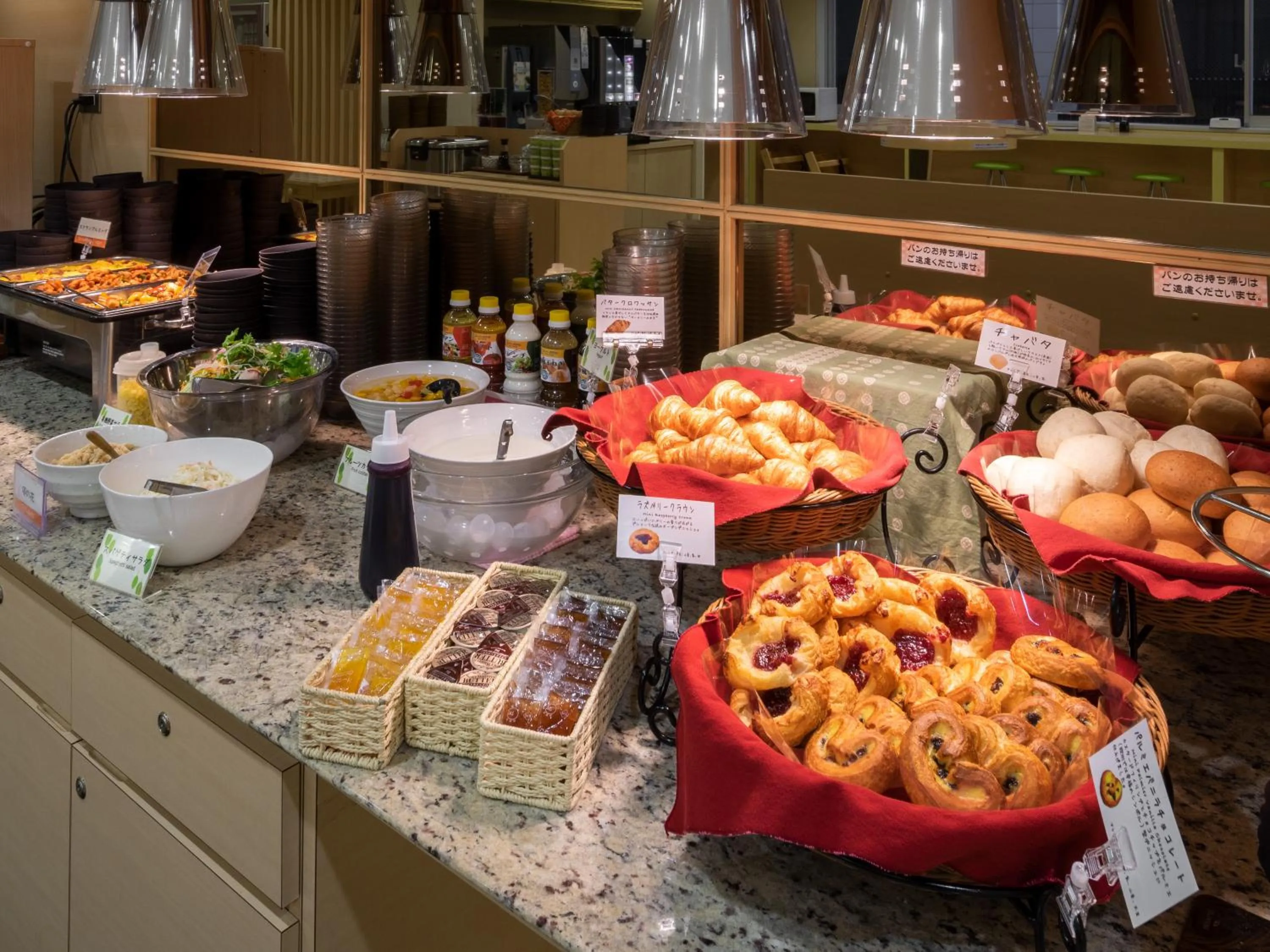 Buffet breakfast in Super Hotel Asakusa