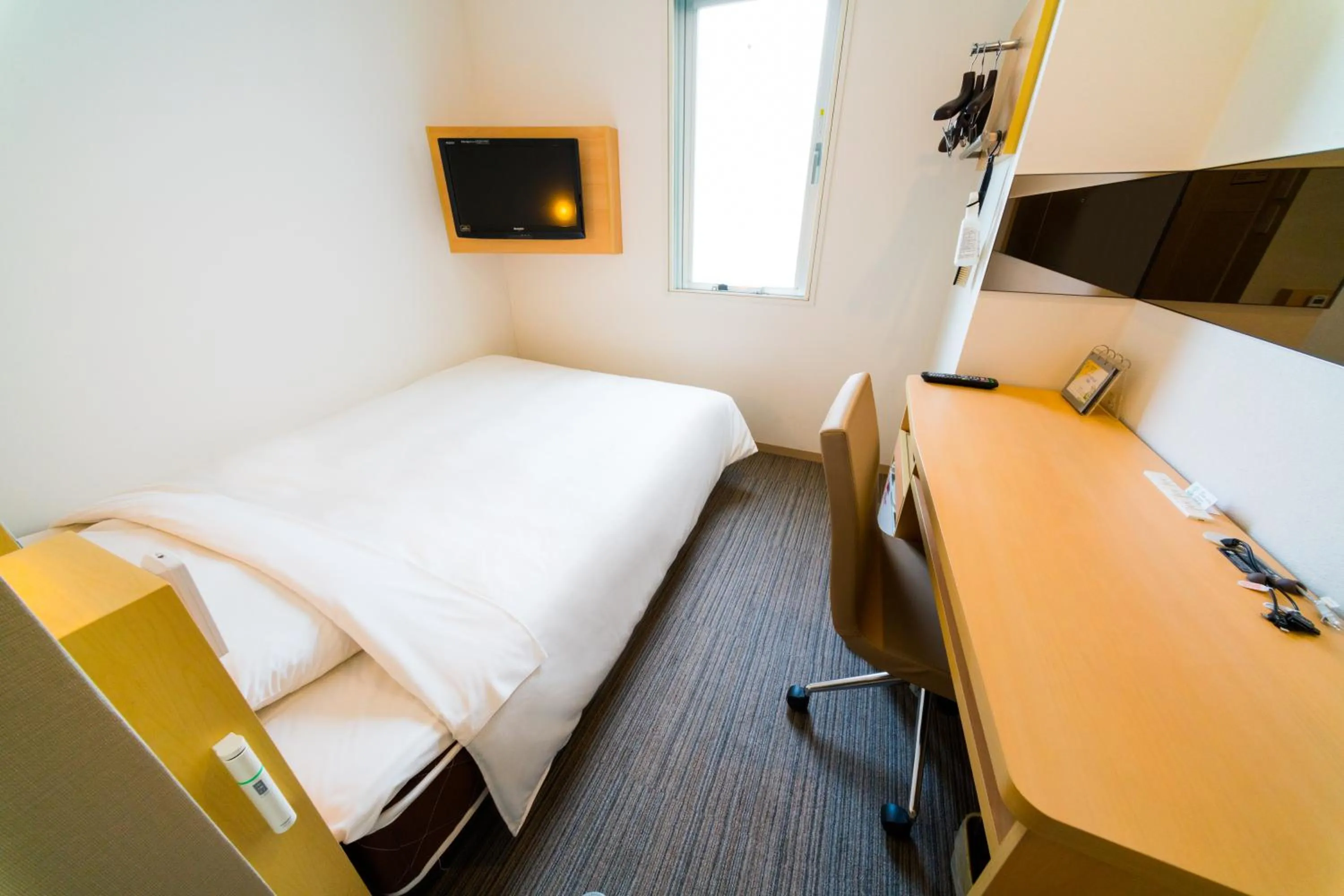 Bed in Super Hotel Asakusa