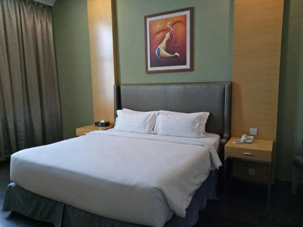 Bed in Seri Simanggang Hotel