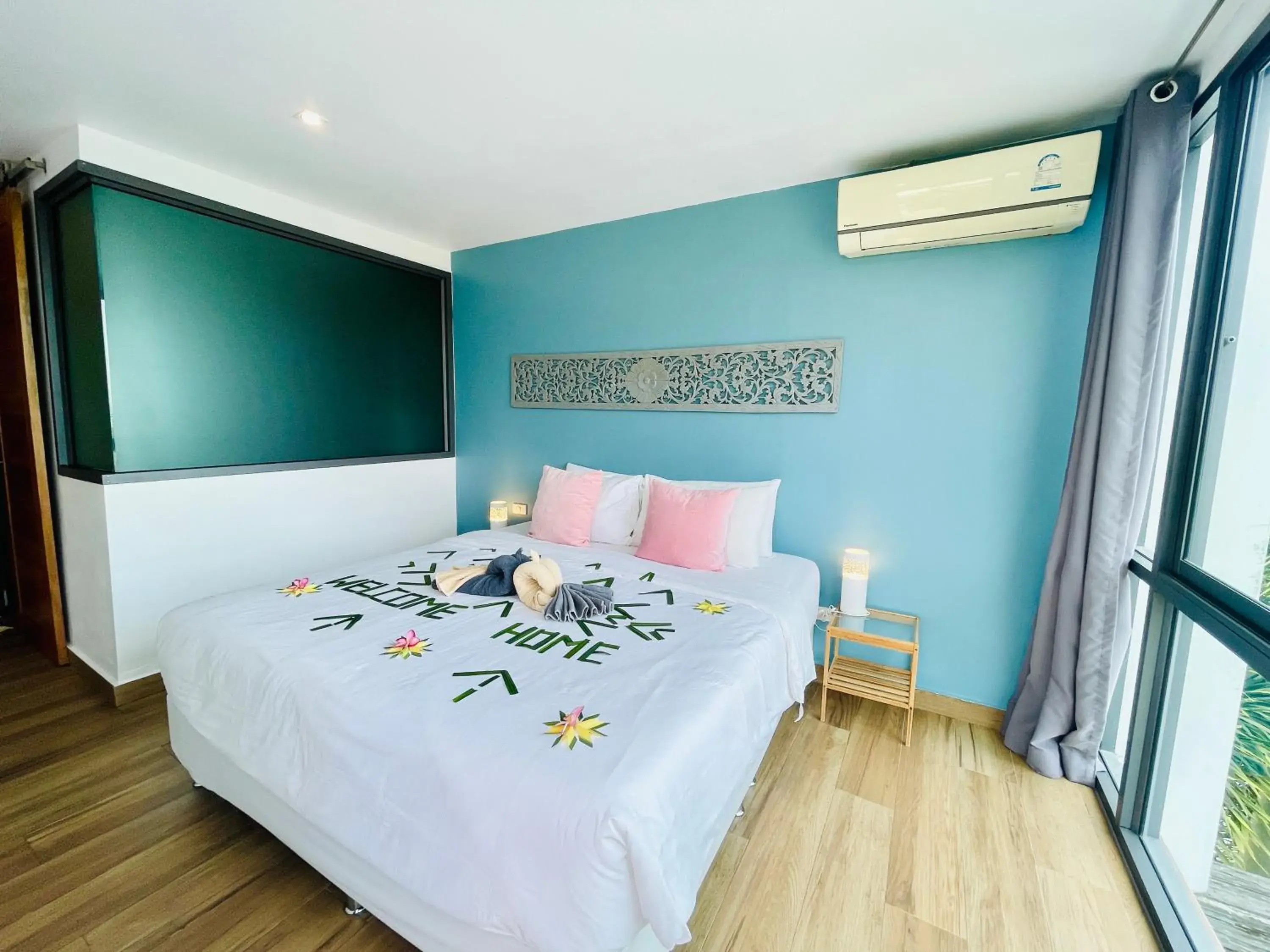 Bedroom, Bed in Baan Saint-Tropez Seaview Villas Kata Beach Bedroom, Bed in Baan Saint-Tropez Seaview Villas Kata Beach