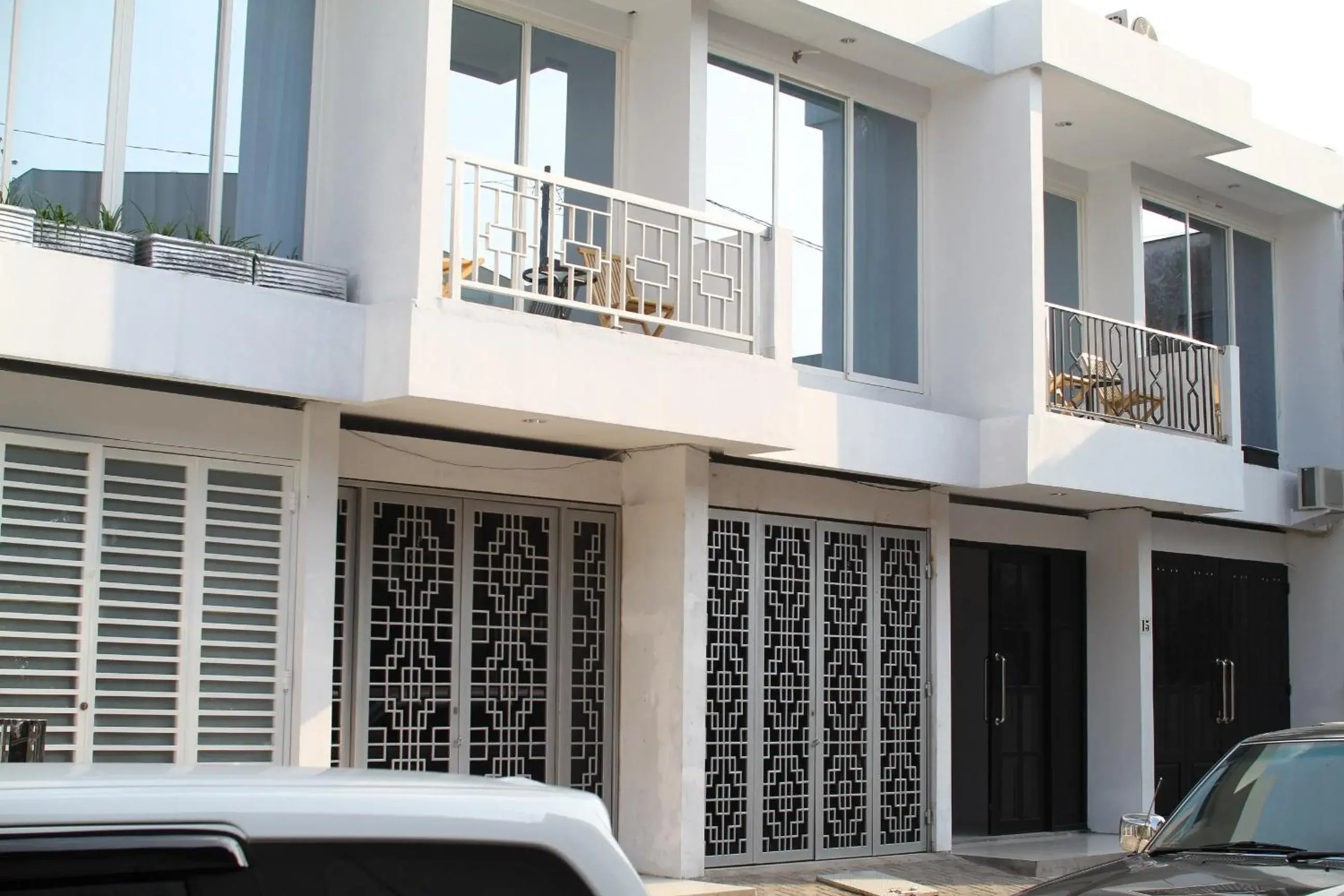 Facade/entrance in Just Inn Facade/entrance in Just Inn