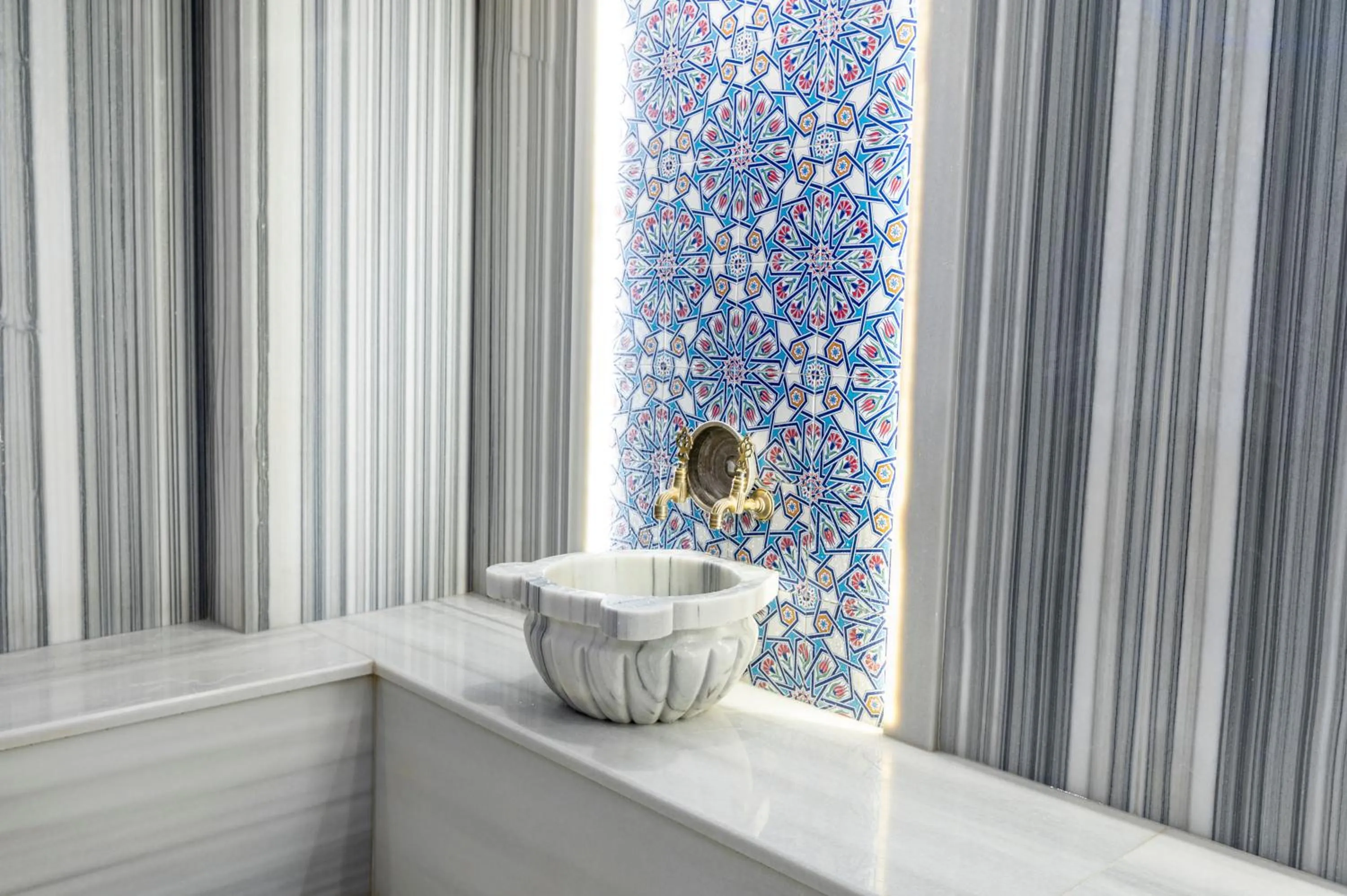 Public Bath in Karakoy Aparts Hotel - Special Category