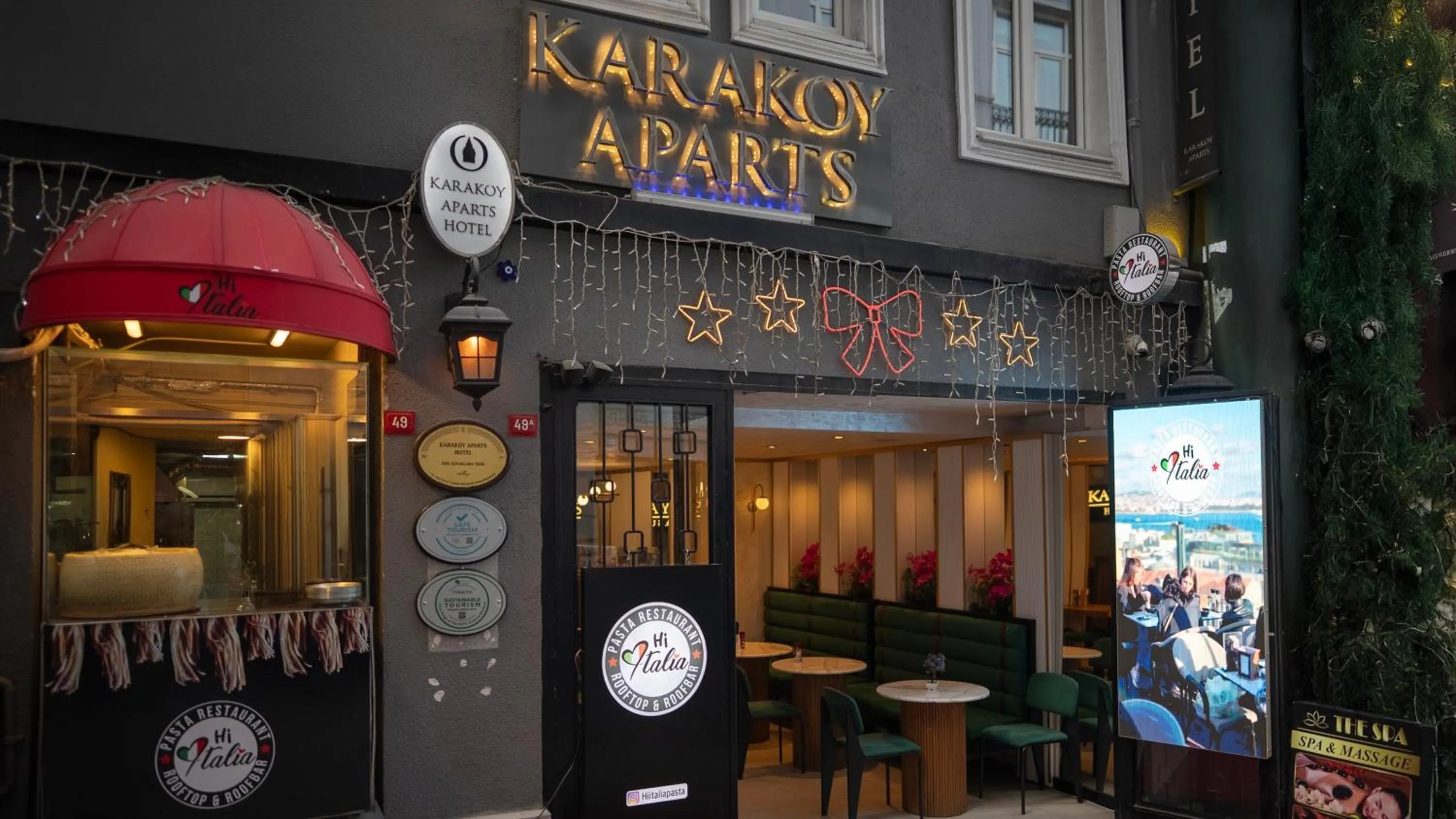 Property building in Karakoy Aparts Hotel - Special Category