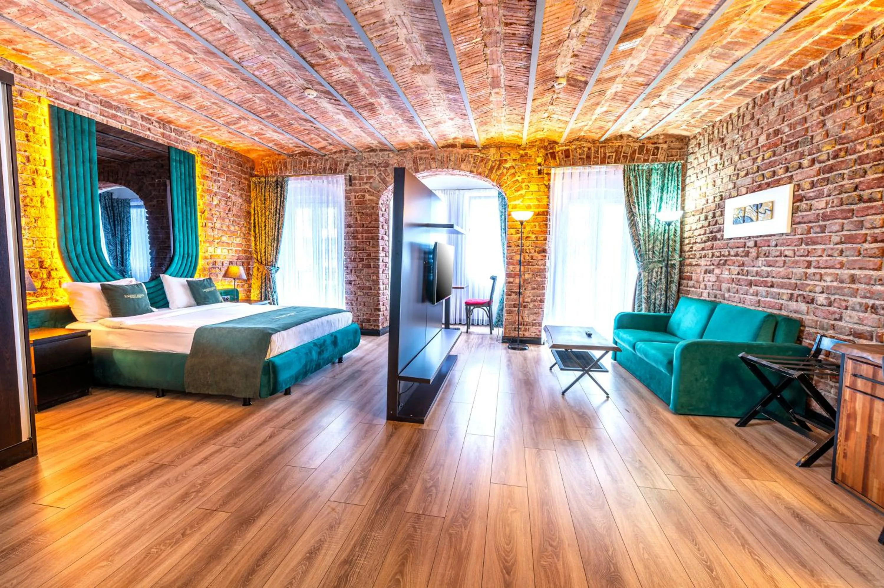 Living room, Bed in Karakoy Aparts Hotel - Special Category