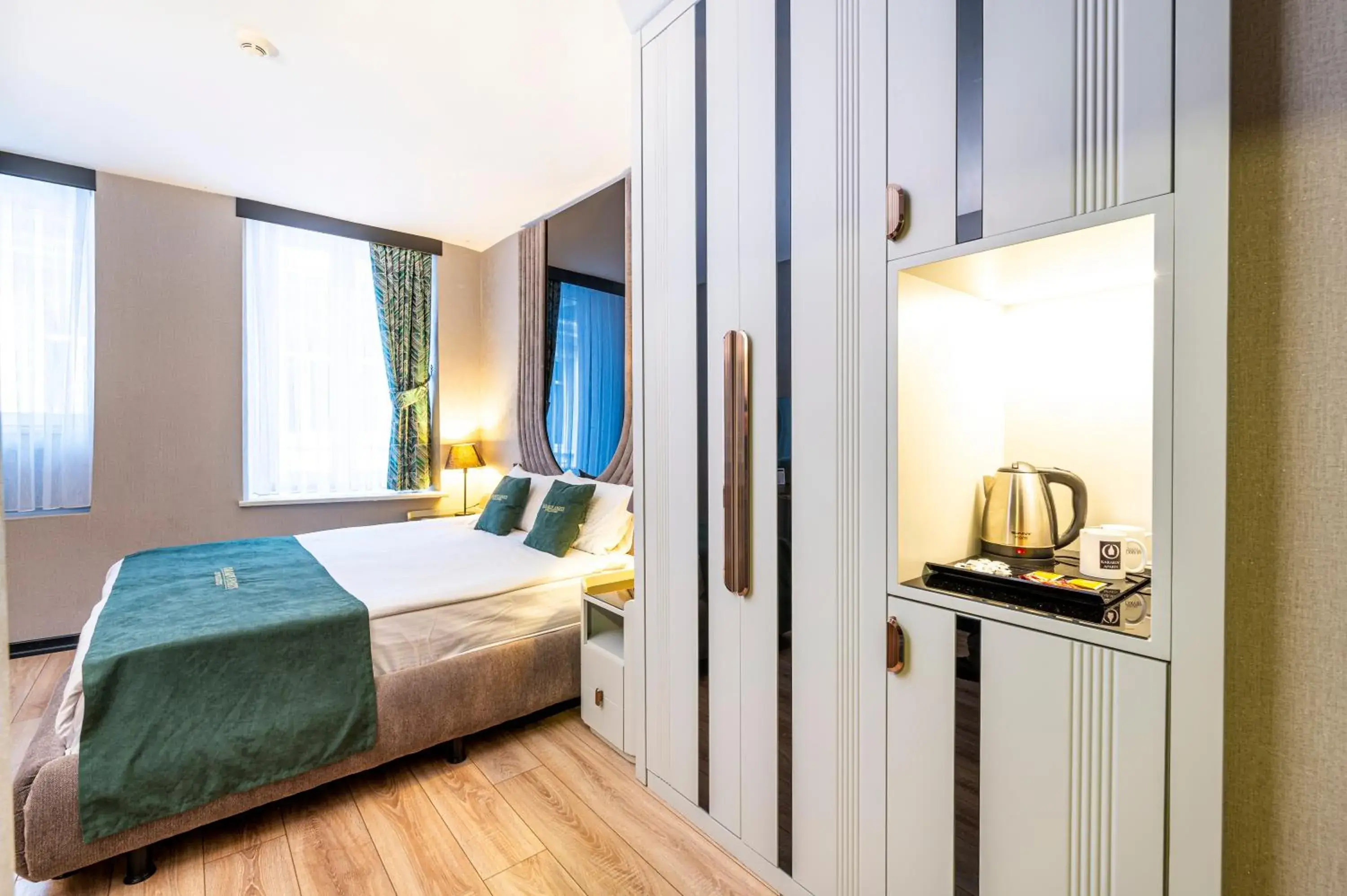 Photo of the whole room, Bed in Karakoy Aparts Hotel - Special Category Photo of the whole room, Bed in Karakoy Aparts Hotel - Special Category