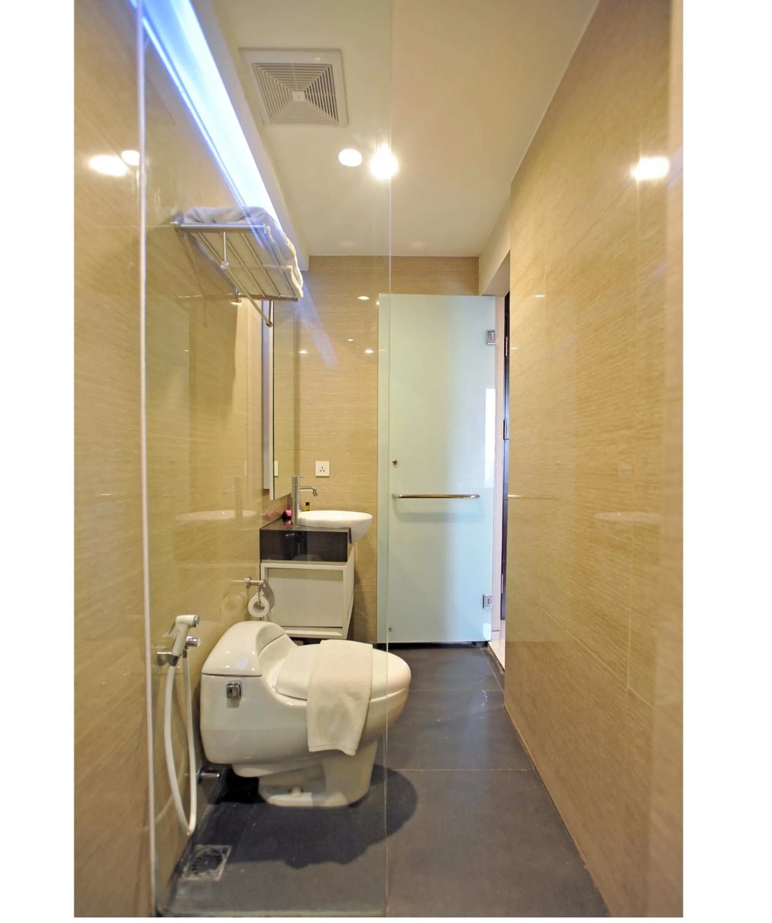 Bathroom in The Life Hotels City Center