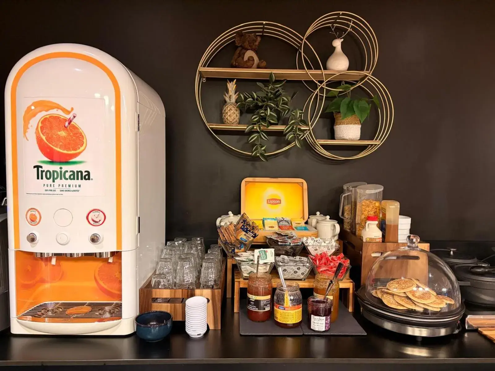 Breakfast in Campanile Annemasse Gare– Genève Breakfast in Campanile Annemasse Gare– Genève