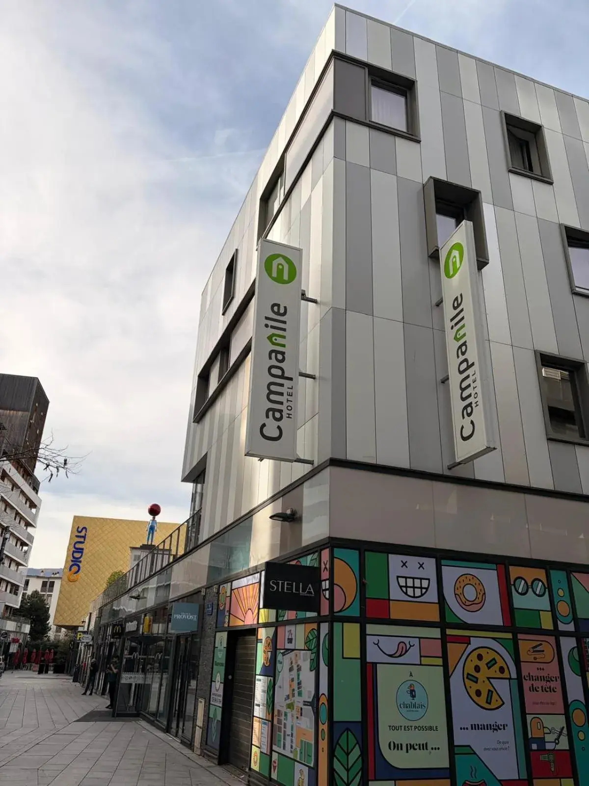 Property building in Campanile Annemasse Gare– Genève Property building in Campanile Annemasse Gare– Genève